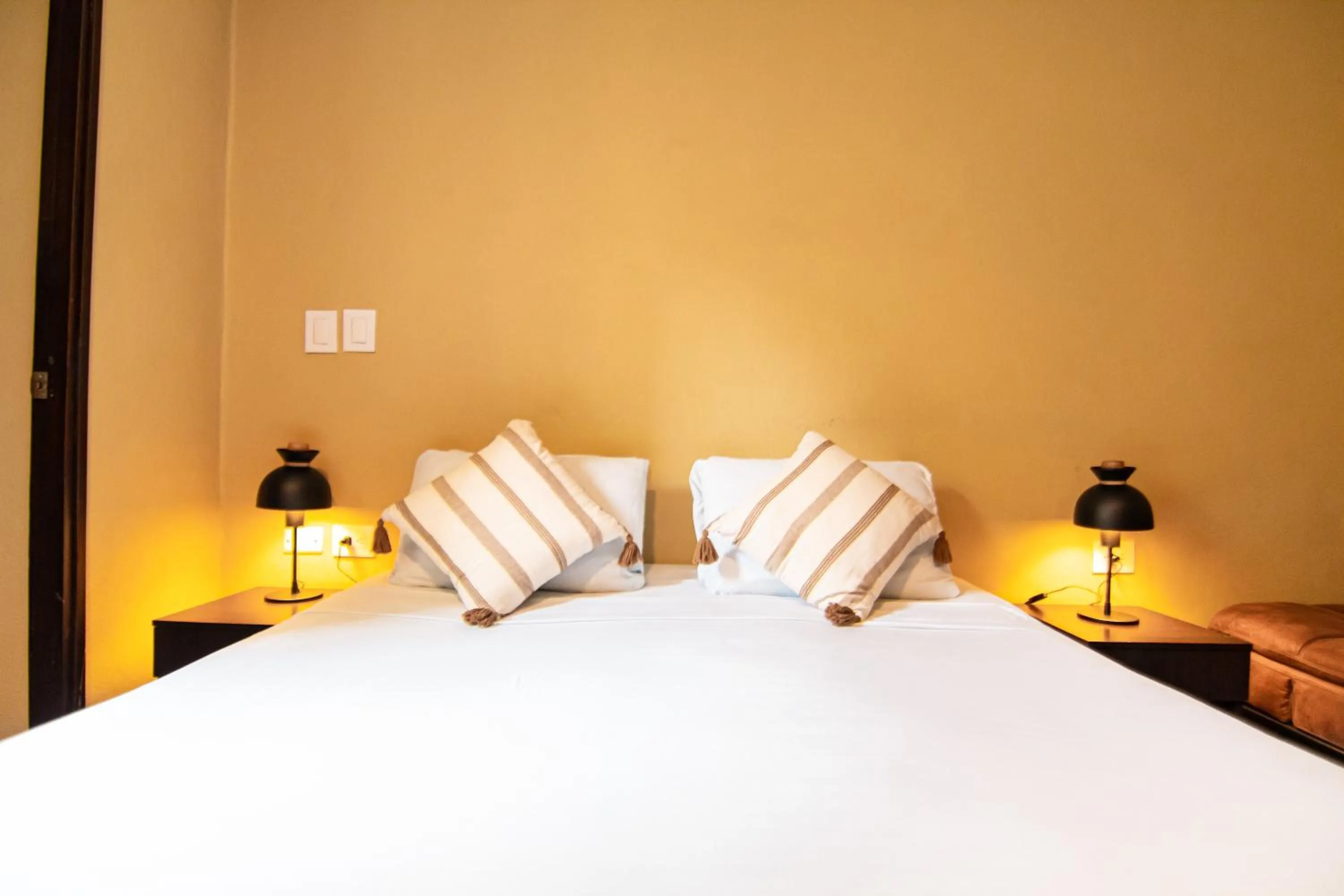 Bedroom, Bed in Oasis Fresh Hotel