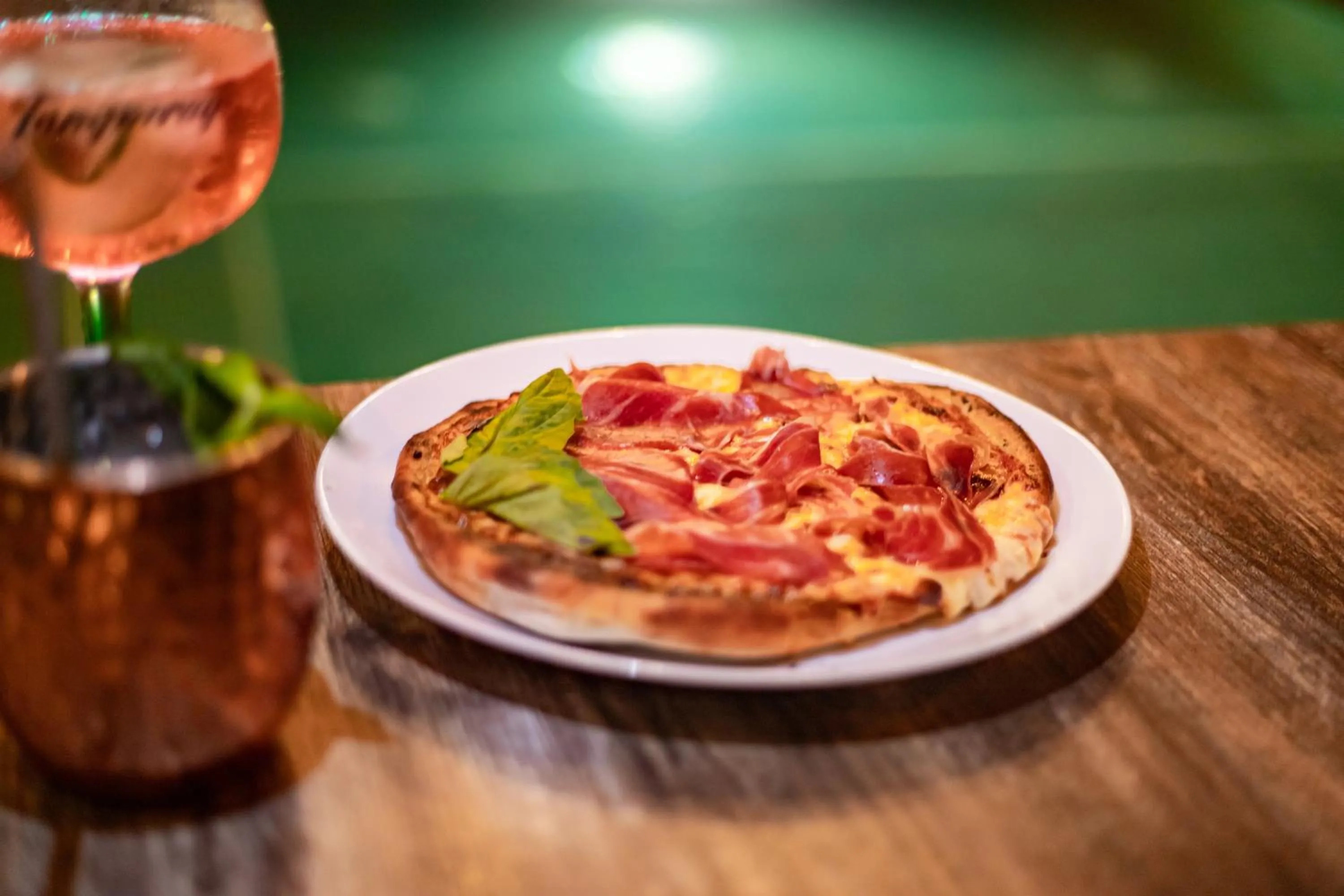 Food in Oasis Fresh Hotel