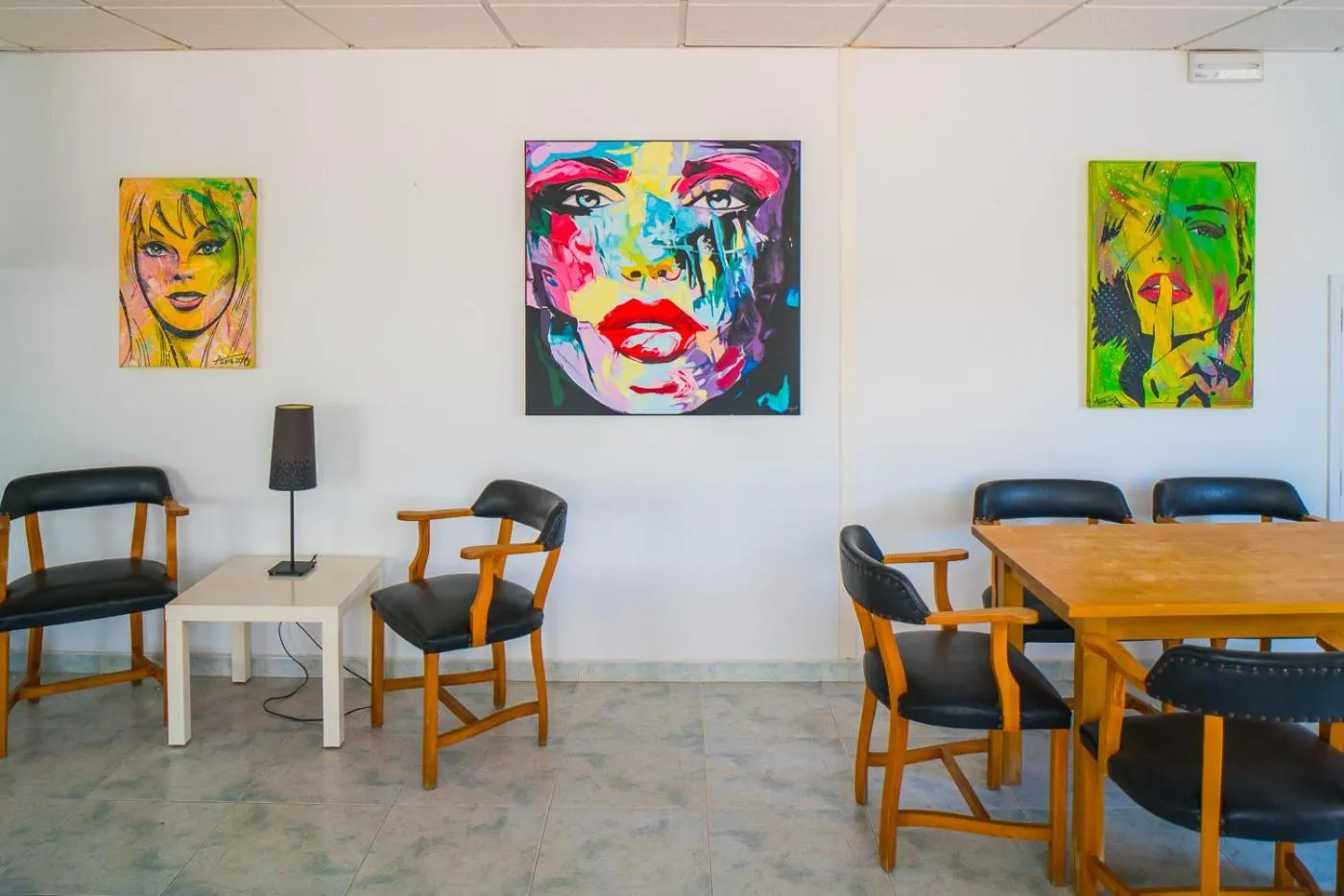 Living room in Hotel Sur