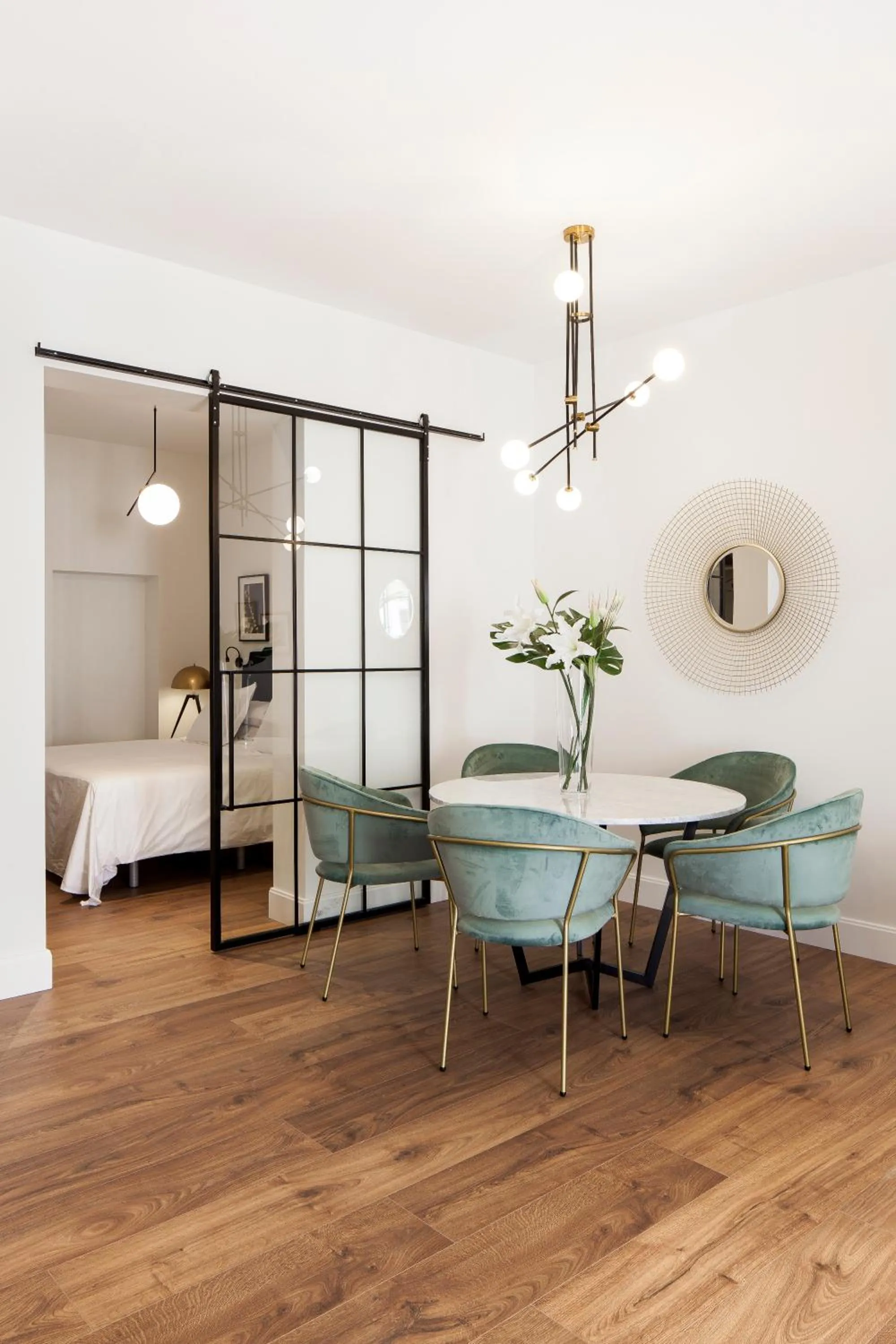Dining area in Mante House - Malasaña Design