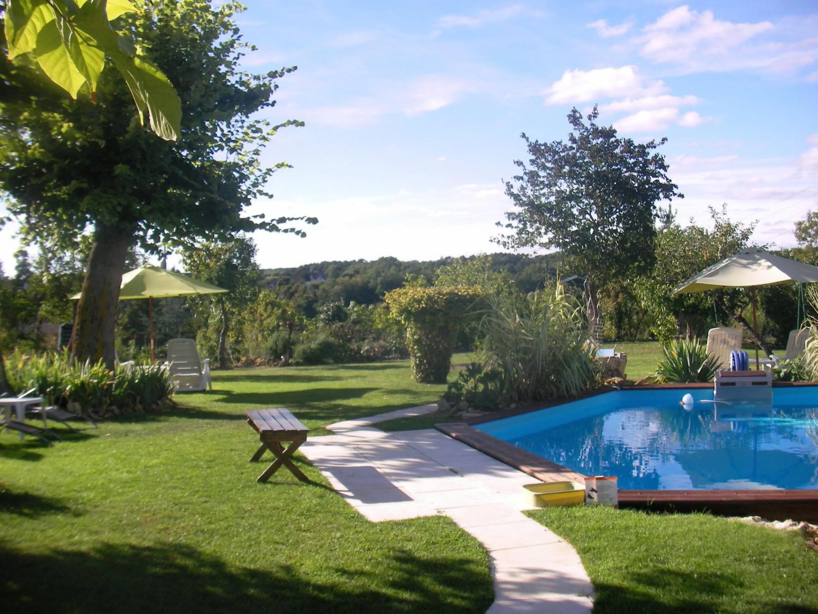 Spring in Chambres d'Hôtes La Vallée des Vignes