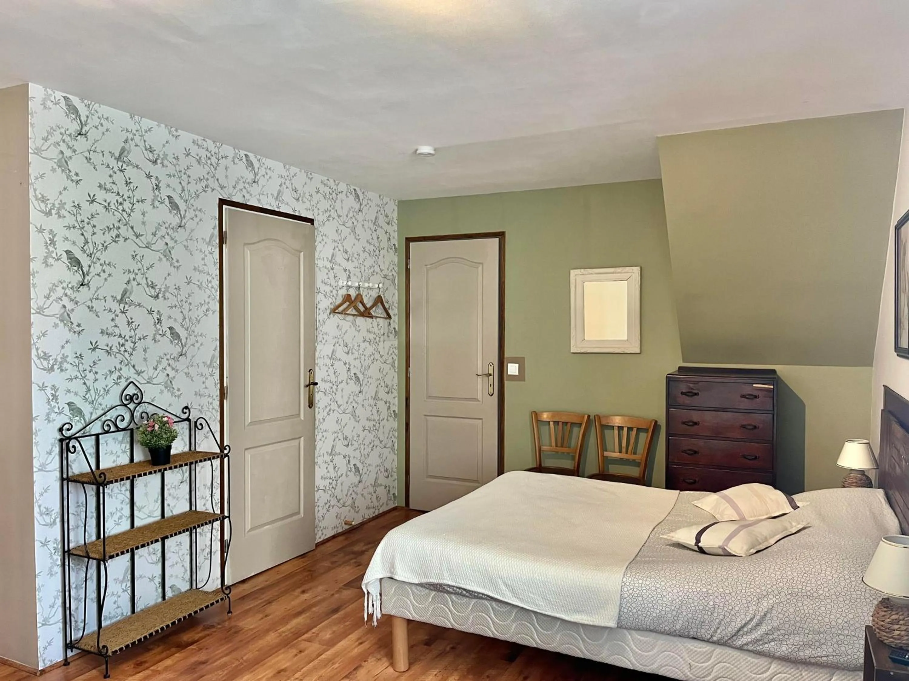 Bed in Chambres d'Hôtes La Vallée des Vignes