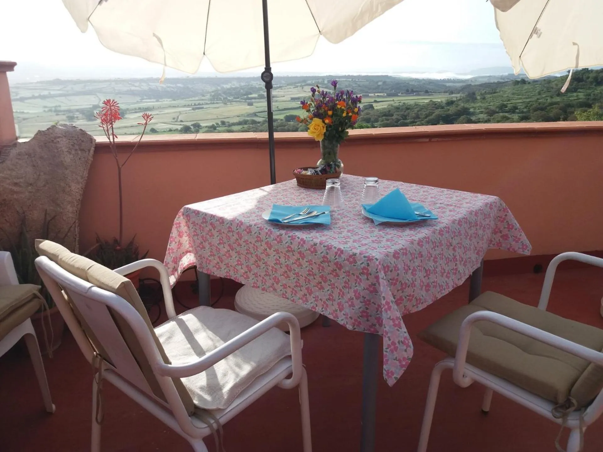 Mountain view in Belli come il Sole