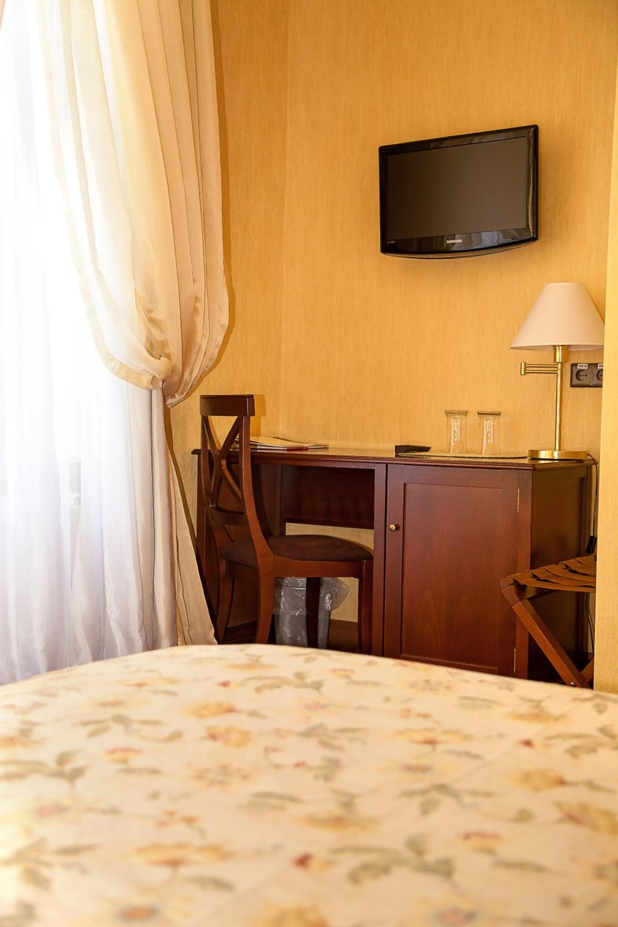Standard Double Room - single occupancy in Optima Collection Kamianets-Podilskyi
