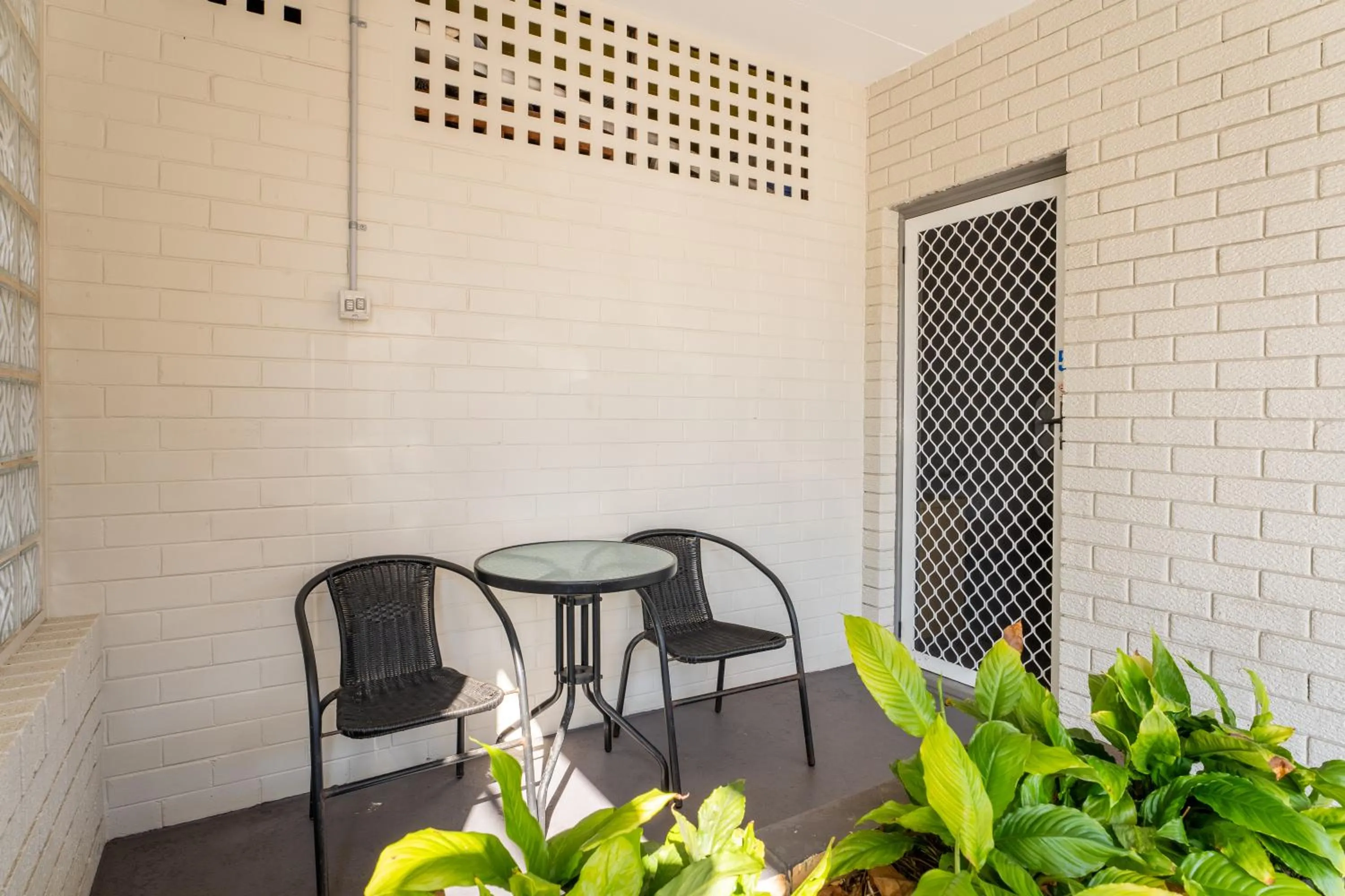 Balcony/Terrace in Port Aloha Motel