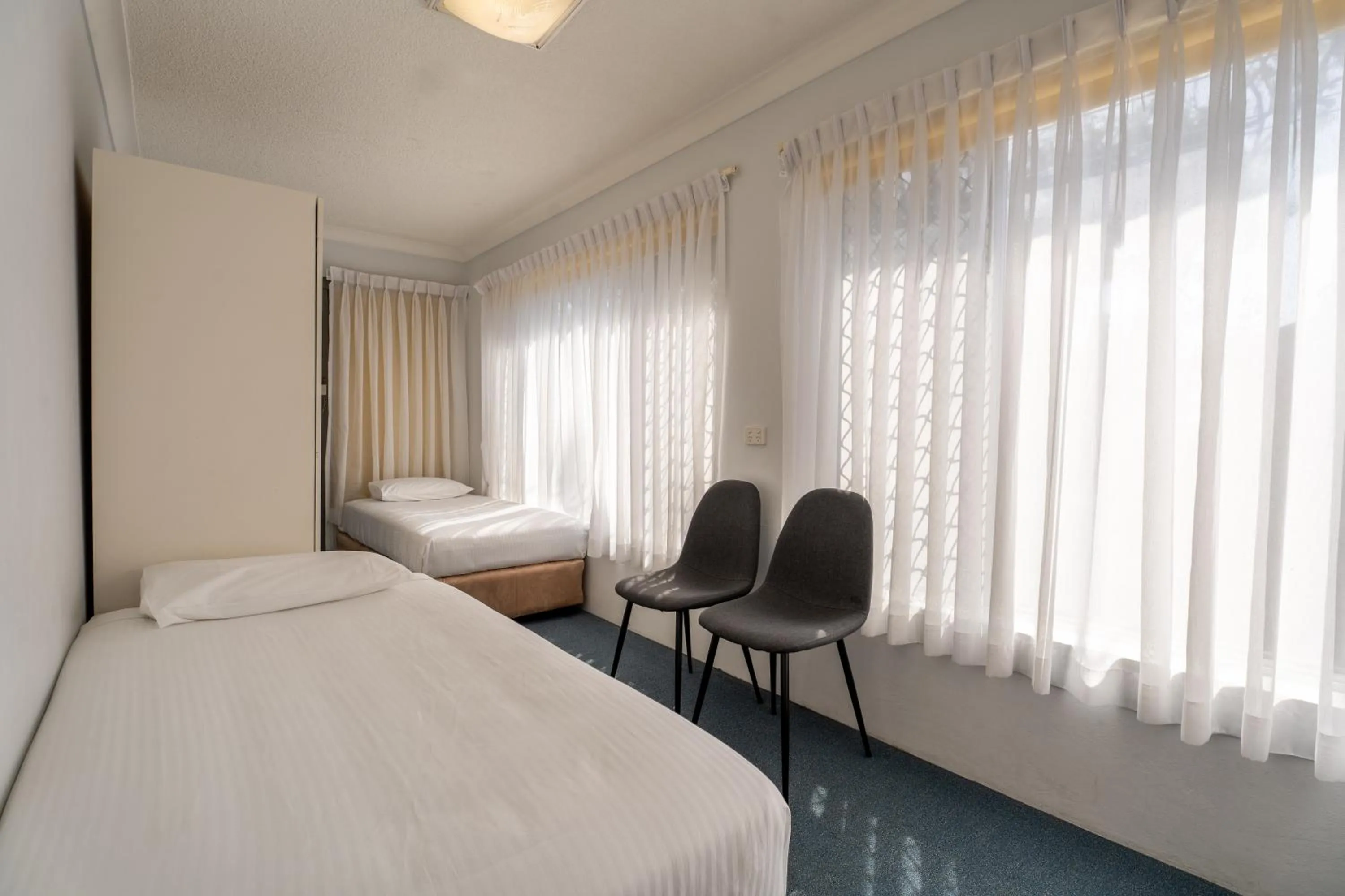 Bedroom, Bed in Port Aloha Motel