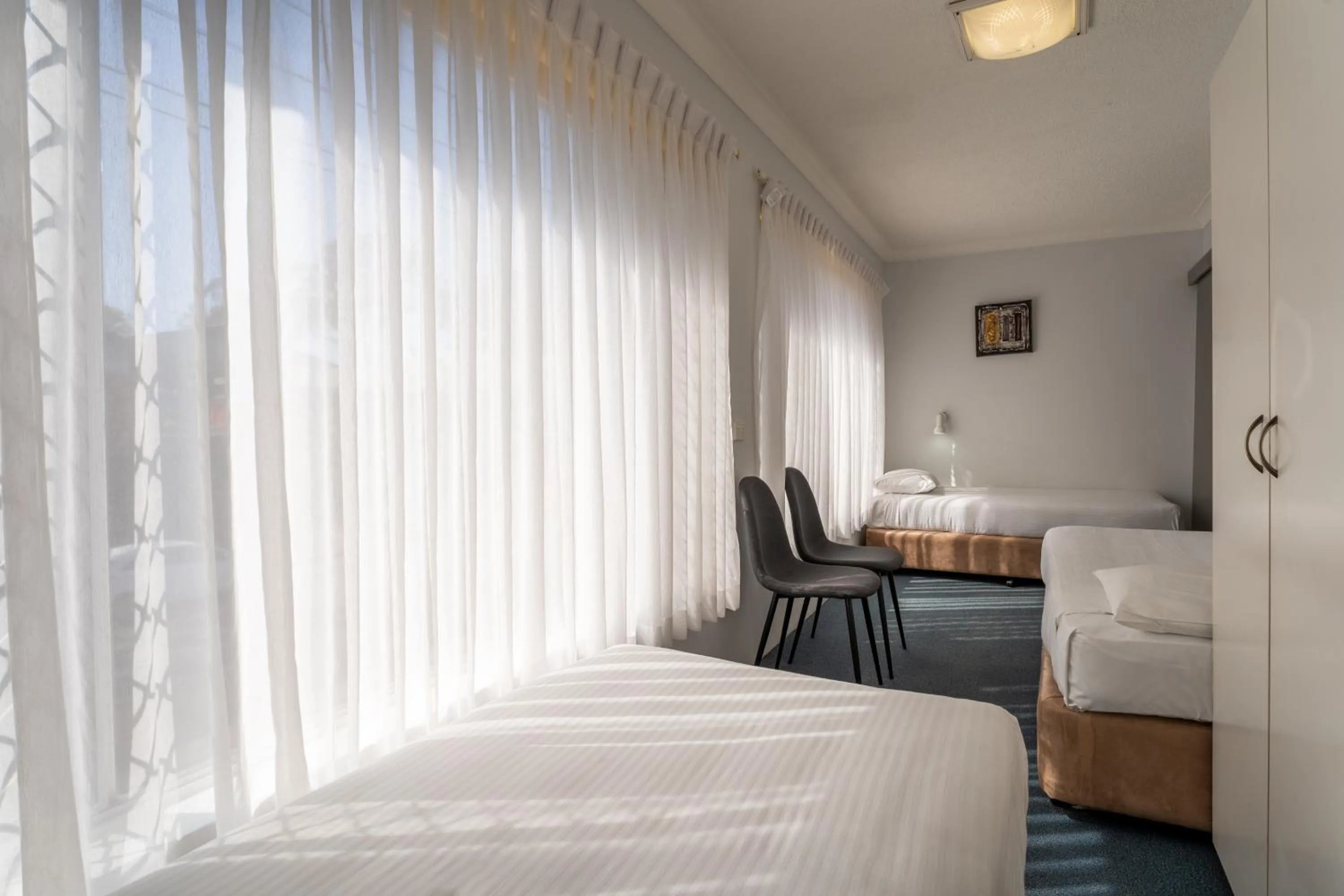 Bedroom, Bed in Port Aloha Motel