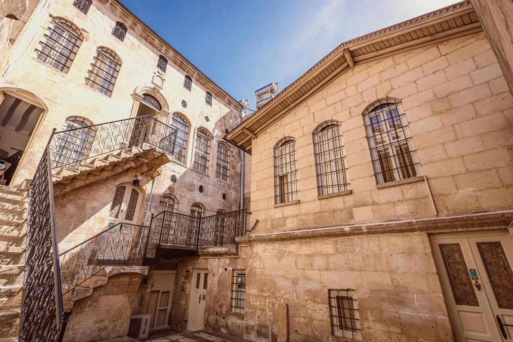 Day in Anadolu Evleri