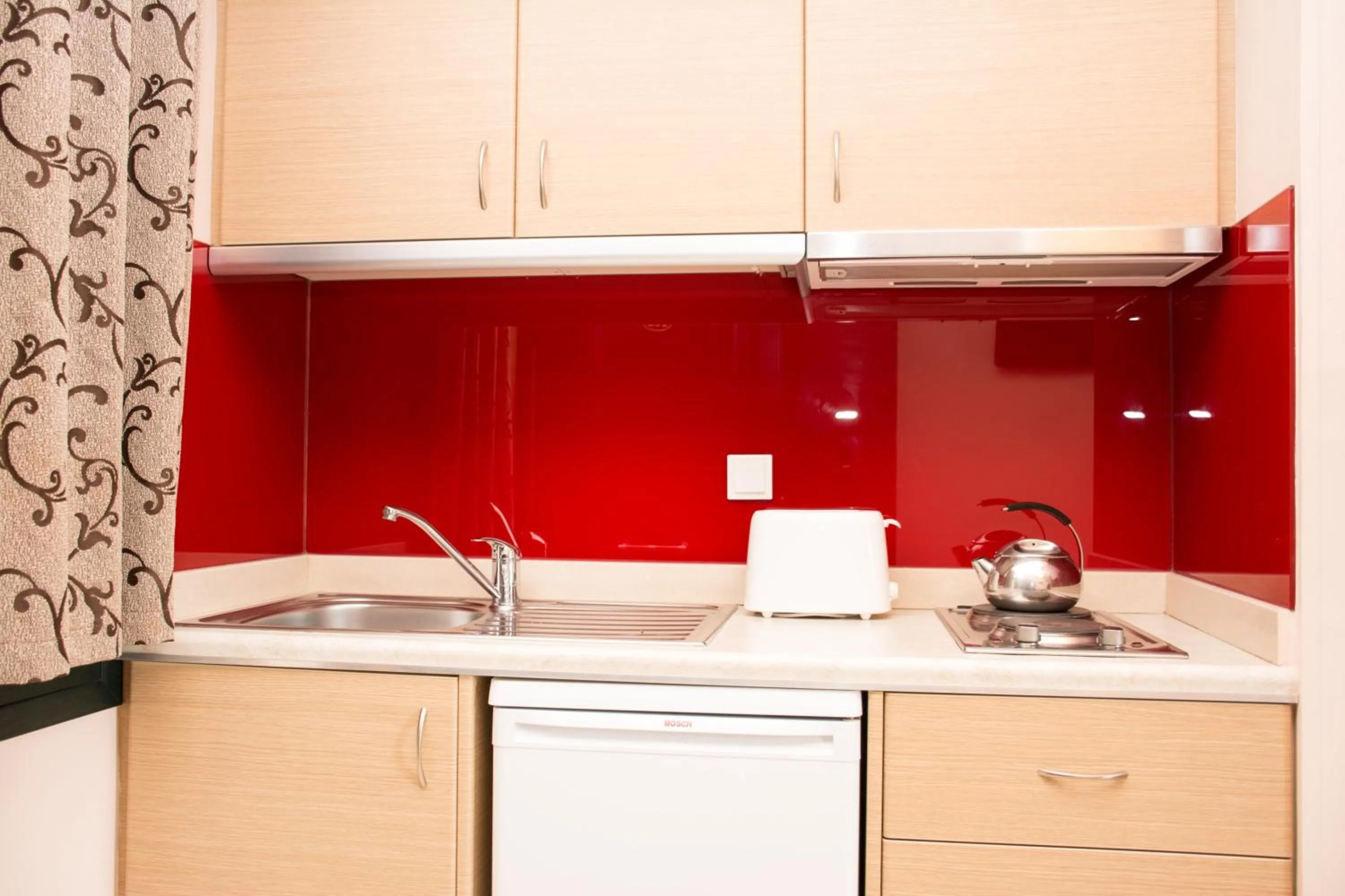 Kitchen or kitchenette in Marigianna Apartments