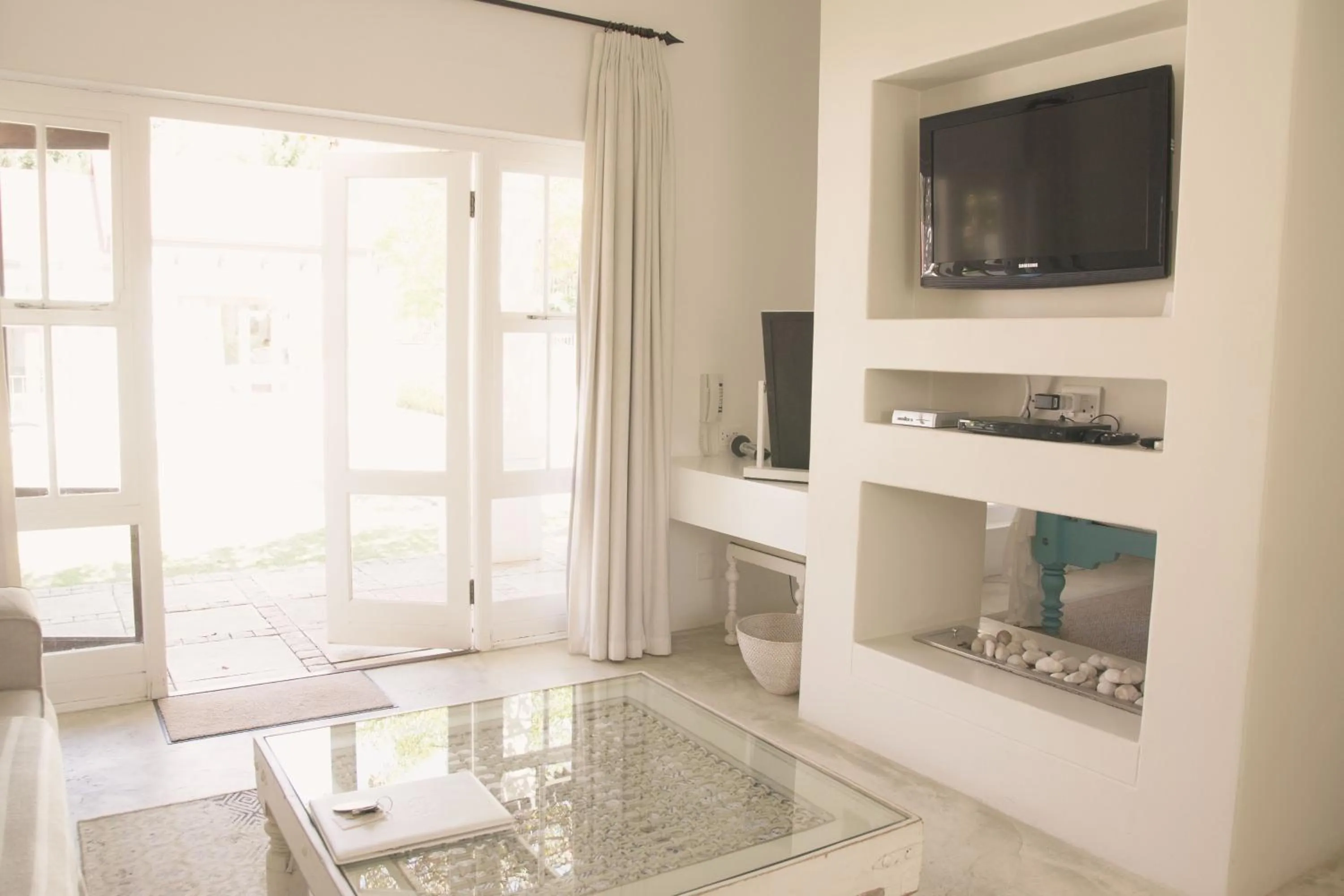 TV and multimedia in Homestead Villas