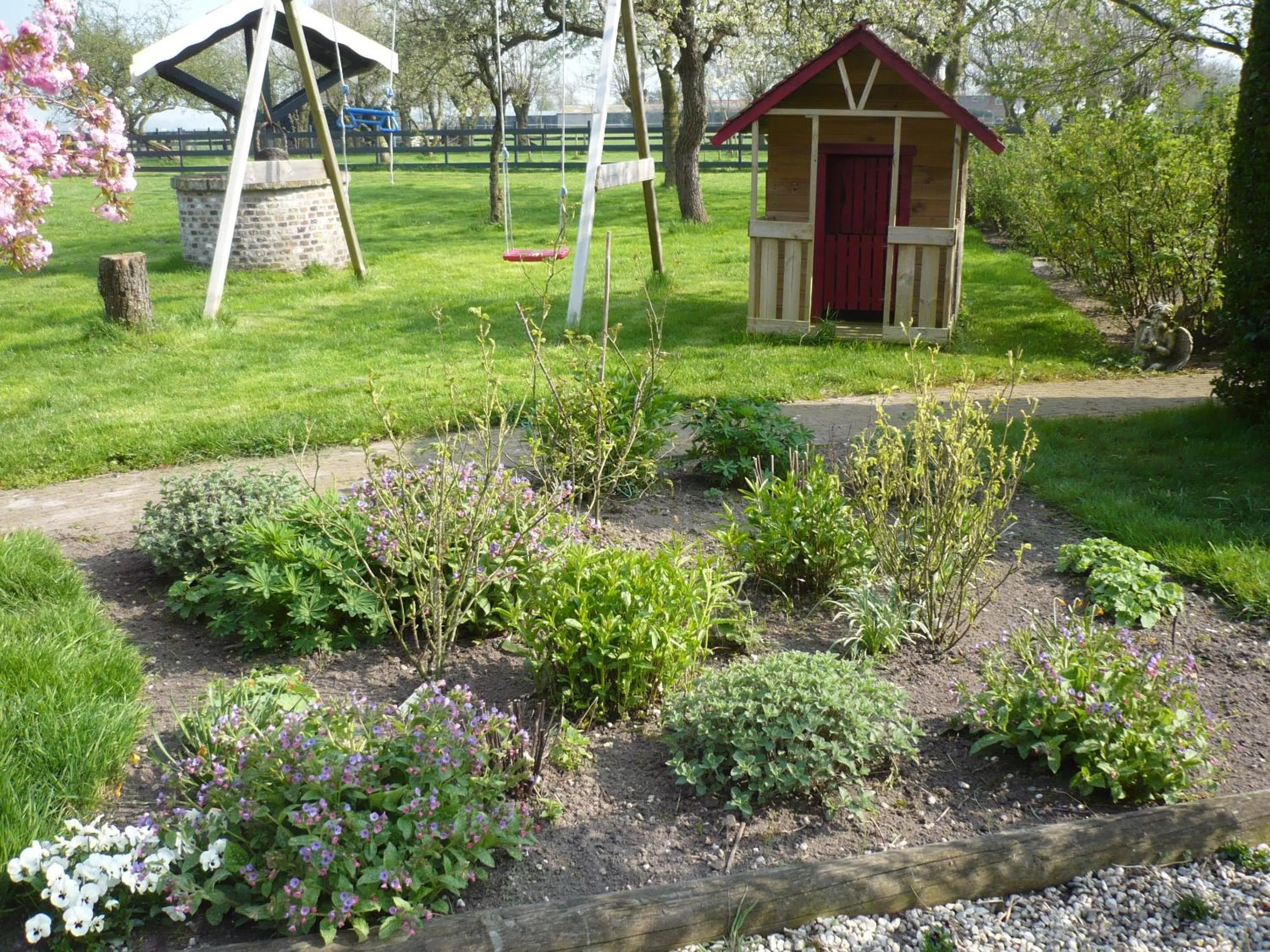 Garden in Shepherds House B&B