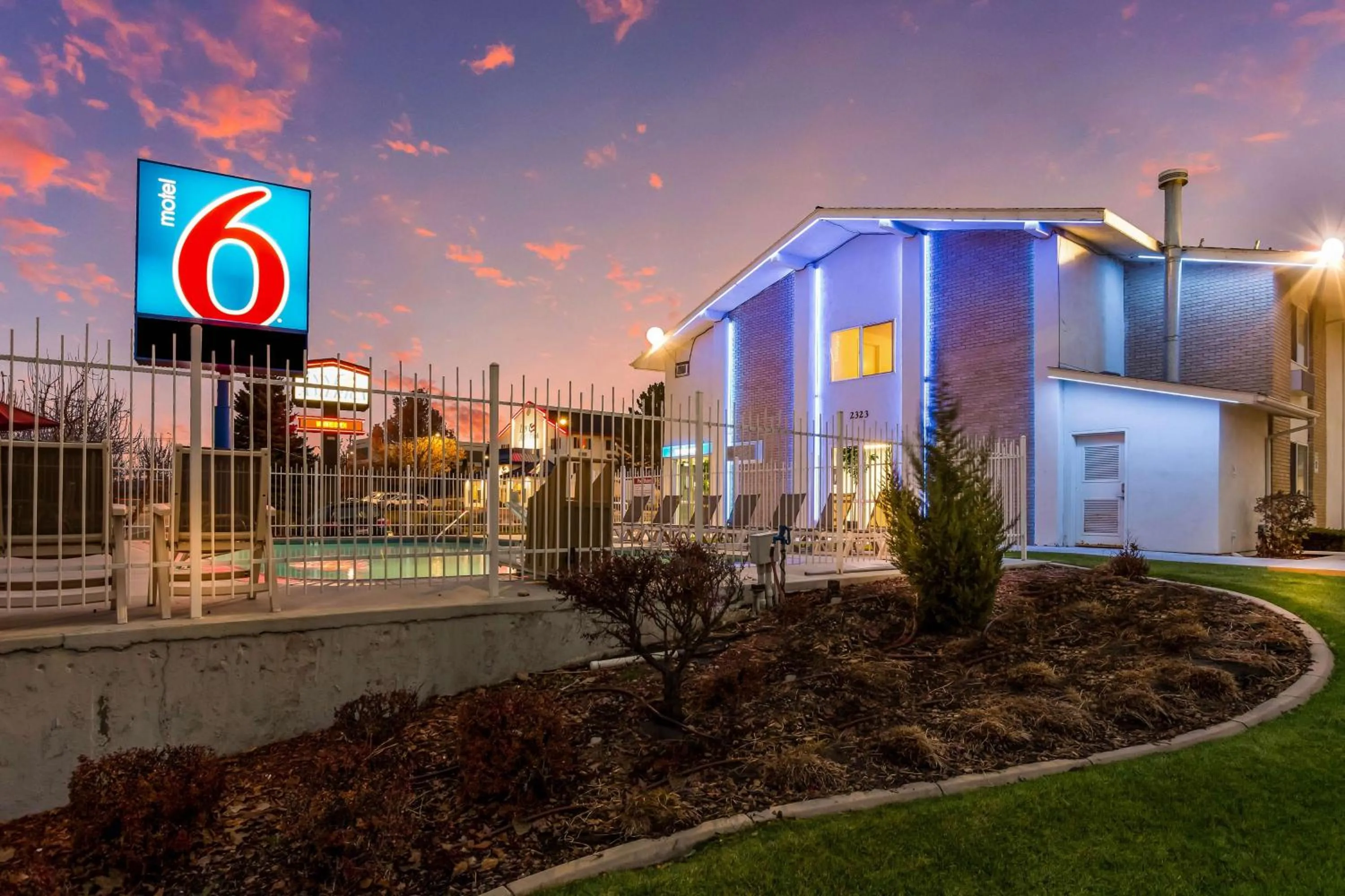 Property building in Motel 6 Boise - Airport