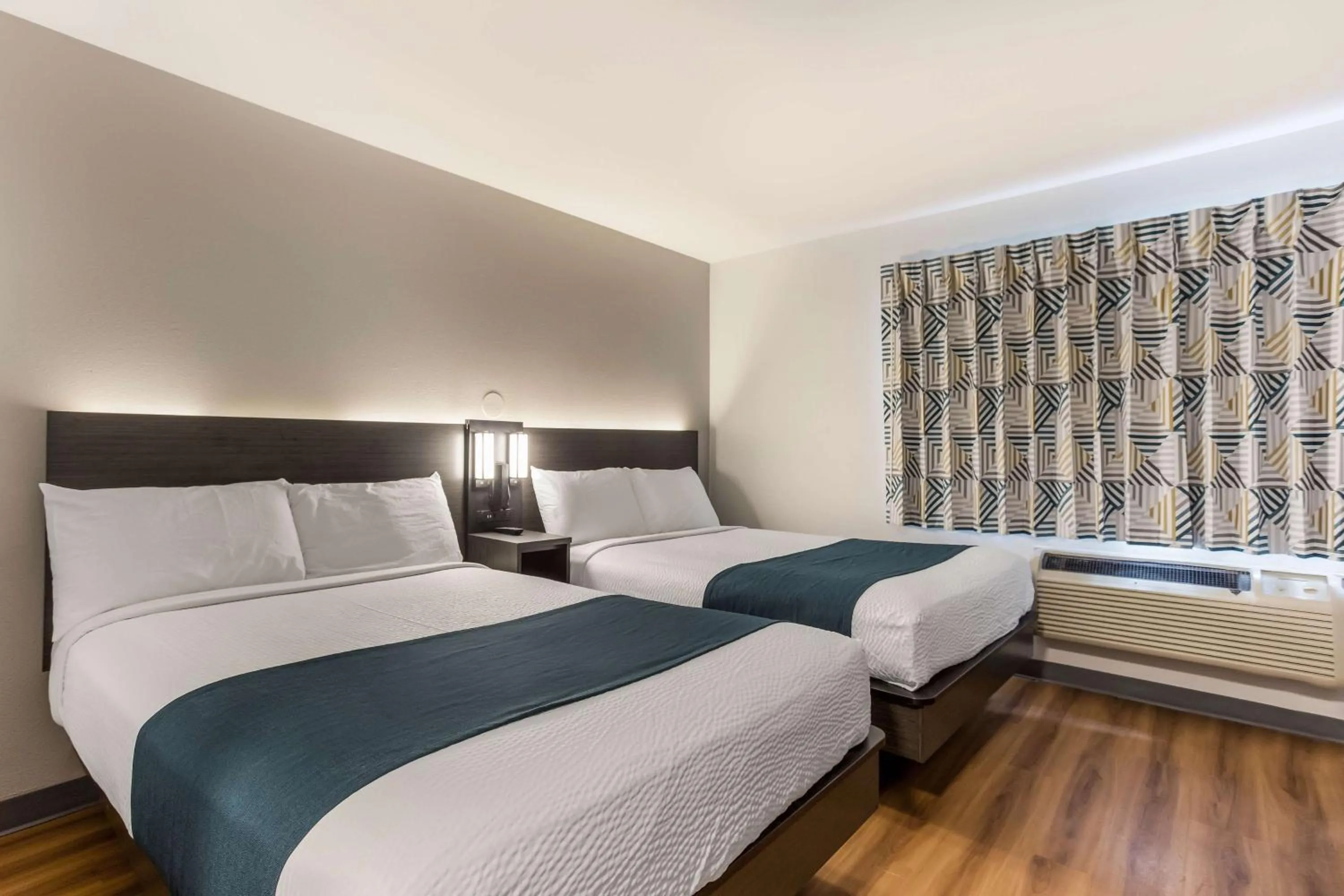 Photo of the whole room in Motel 6 Boise - Airport