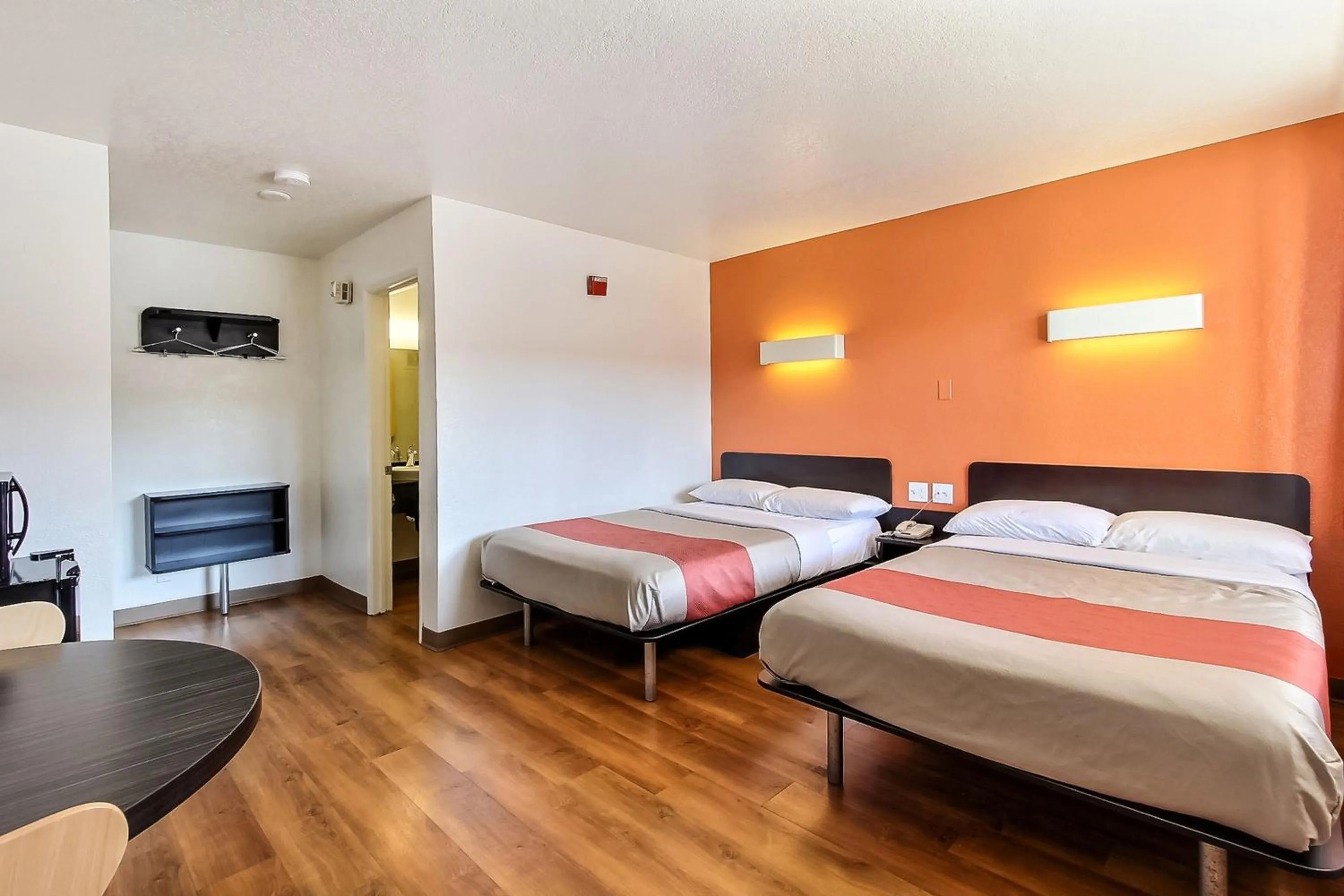 Photo of the whole room, Bed in Park Inn by Radisson, San Jose