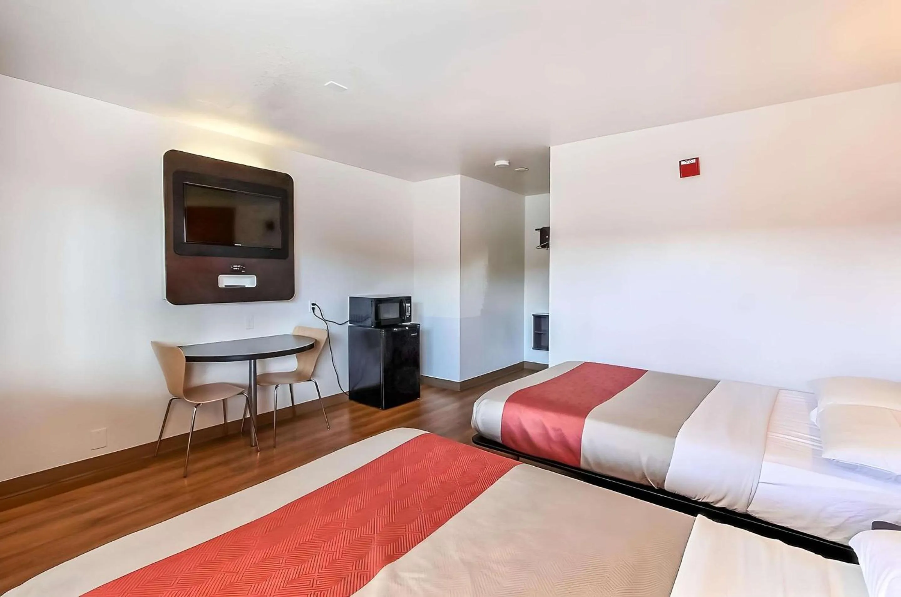 Bedroom, Bed in Park Inn by Radisson, San Jose