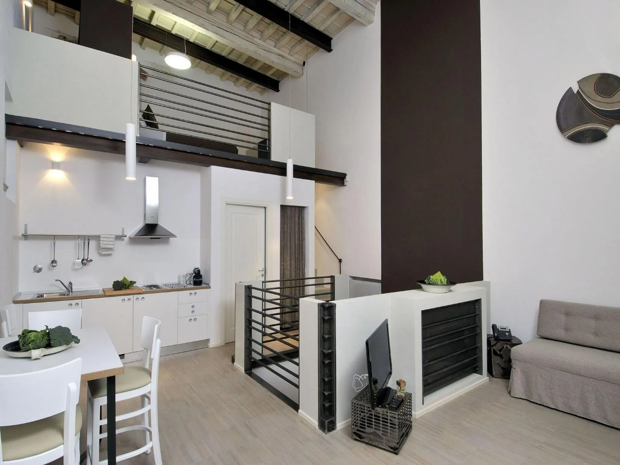 Kitchen or kitchenette in Villa Aruch