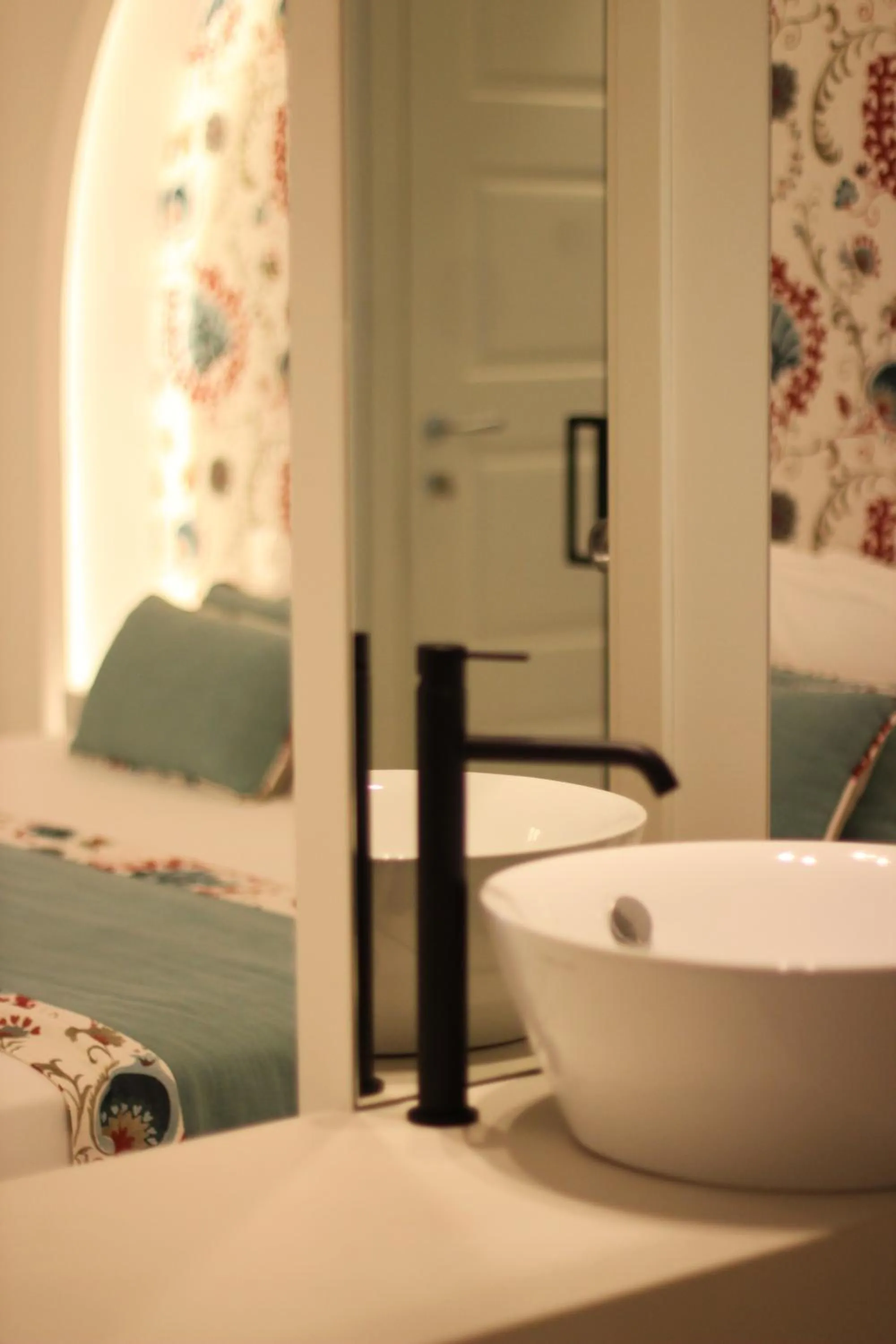 Bed in Il Borghetto Resort & Spa