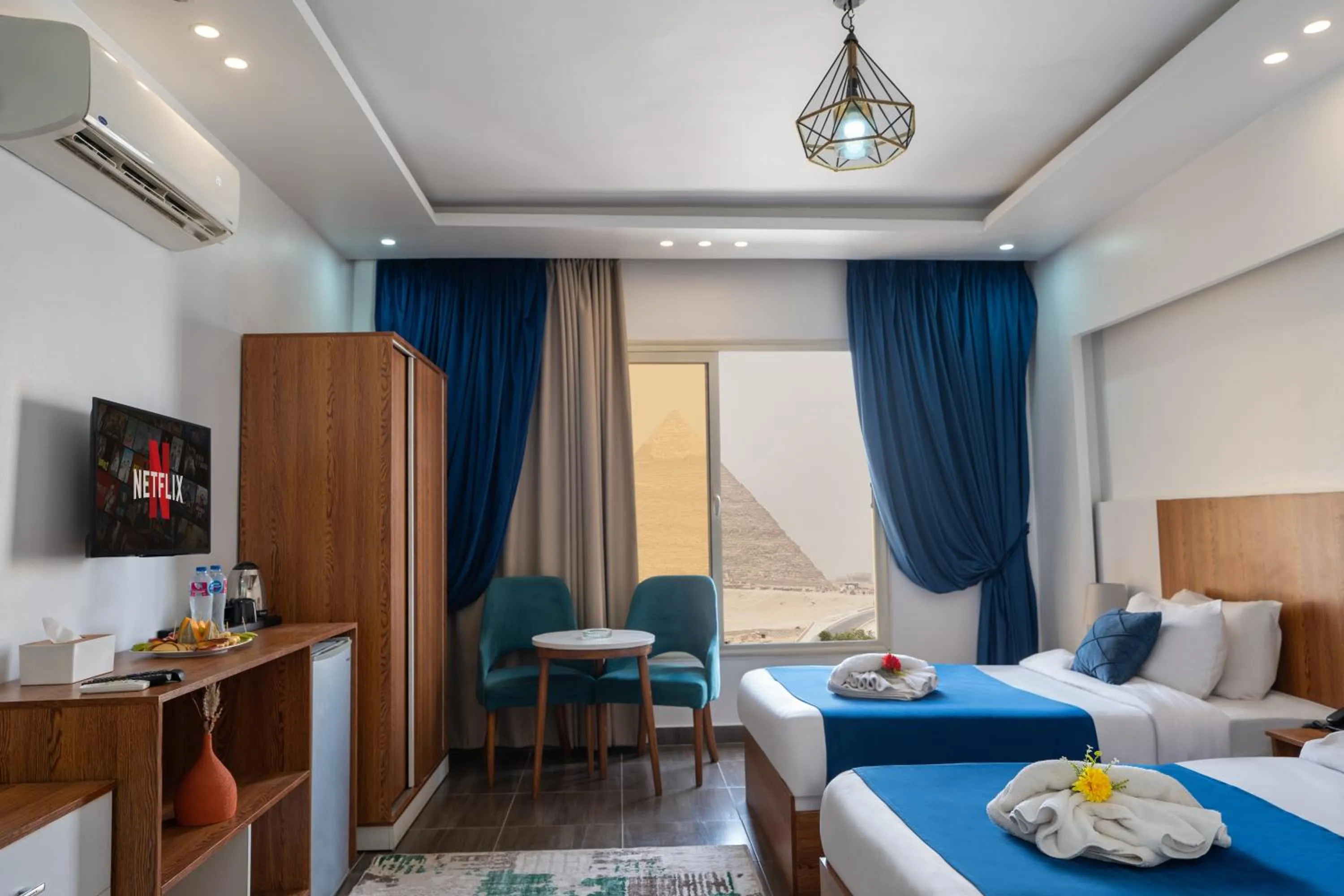 Bed in Hayat Pyramids View Hotel