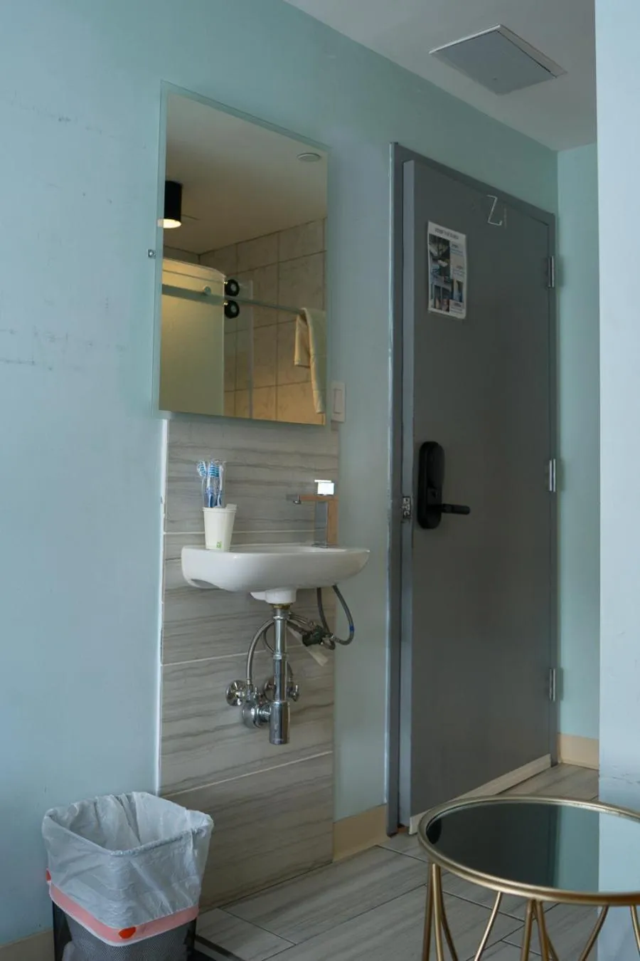 Bedroom in U Street Capsule Hostel