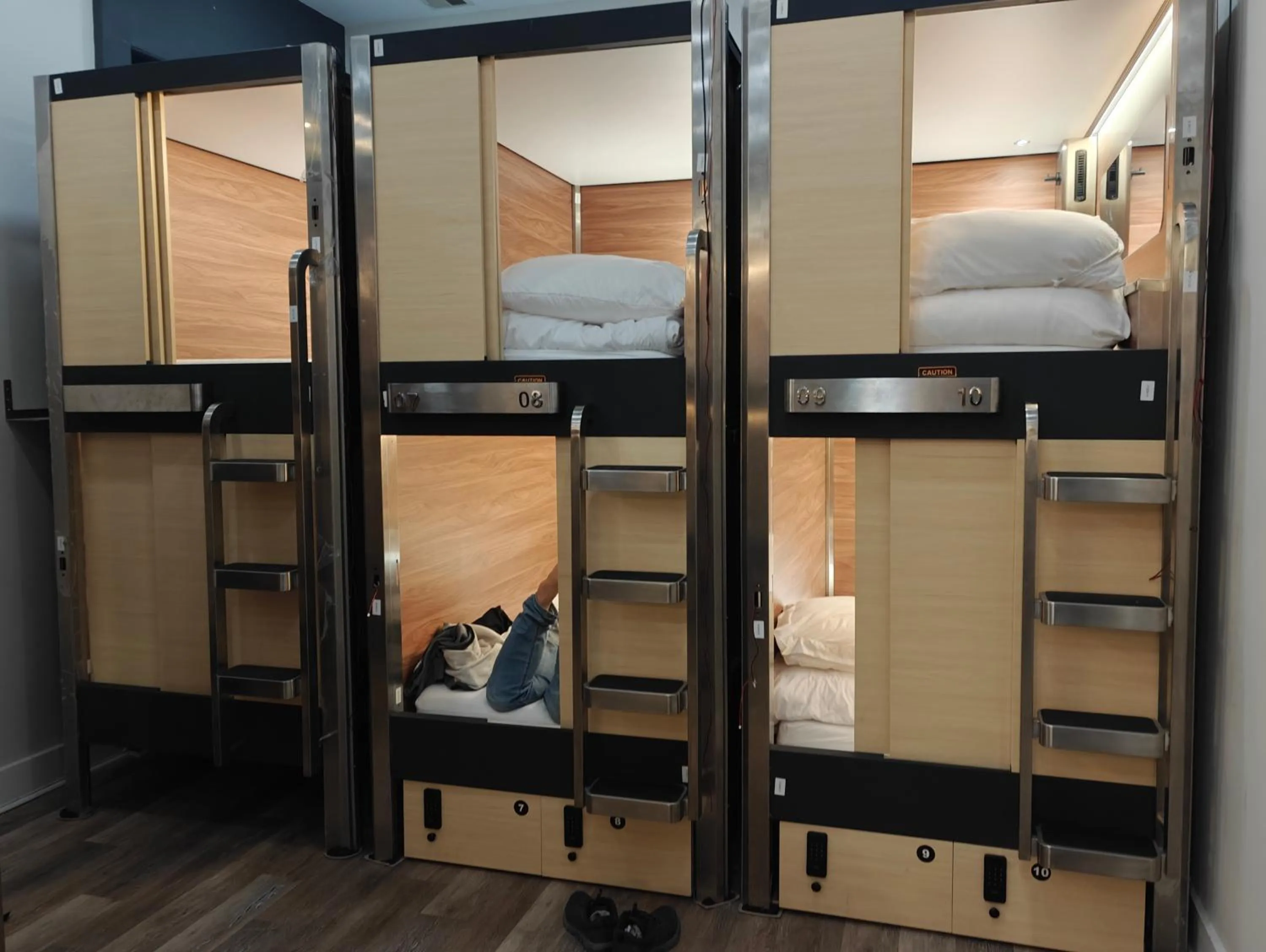 U Street Capsule Hostel