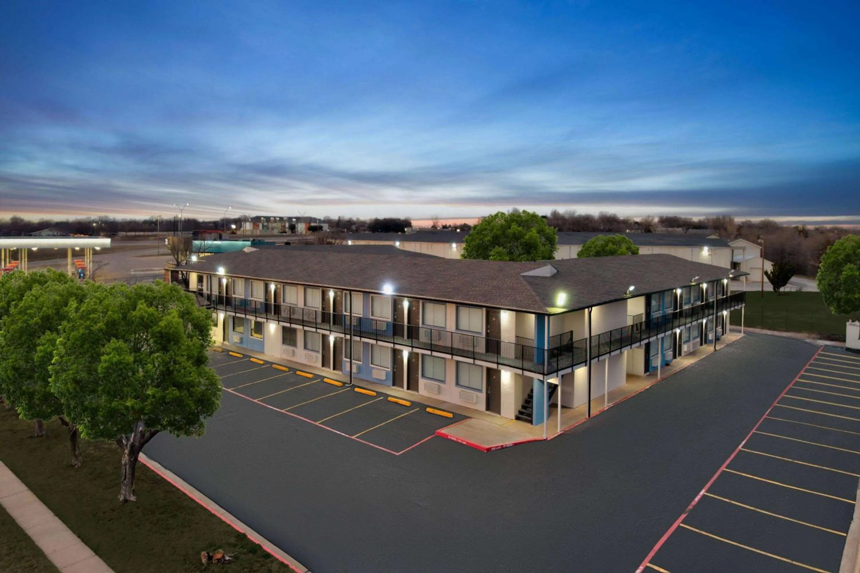 Property building in Days Inn by Wyndham Wichita Falls