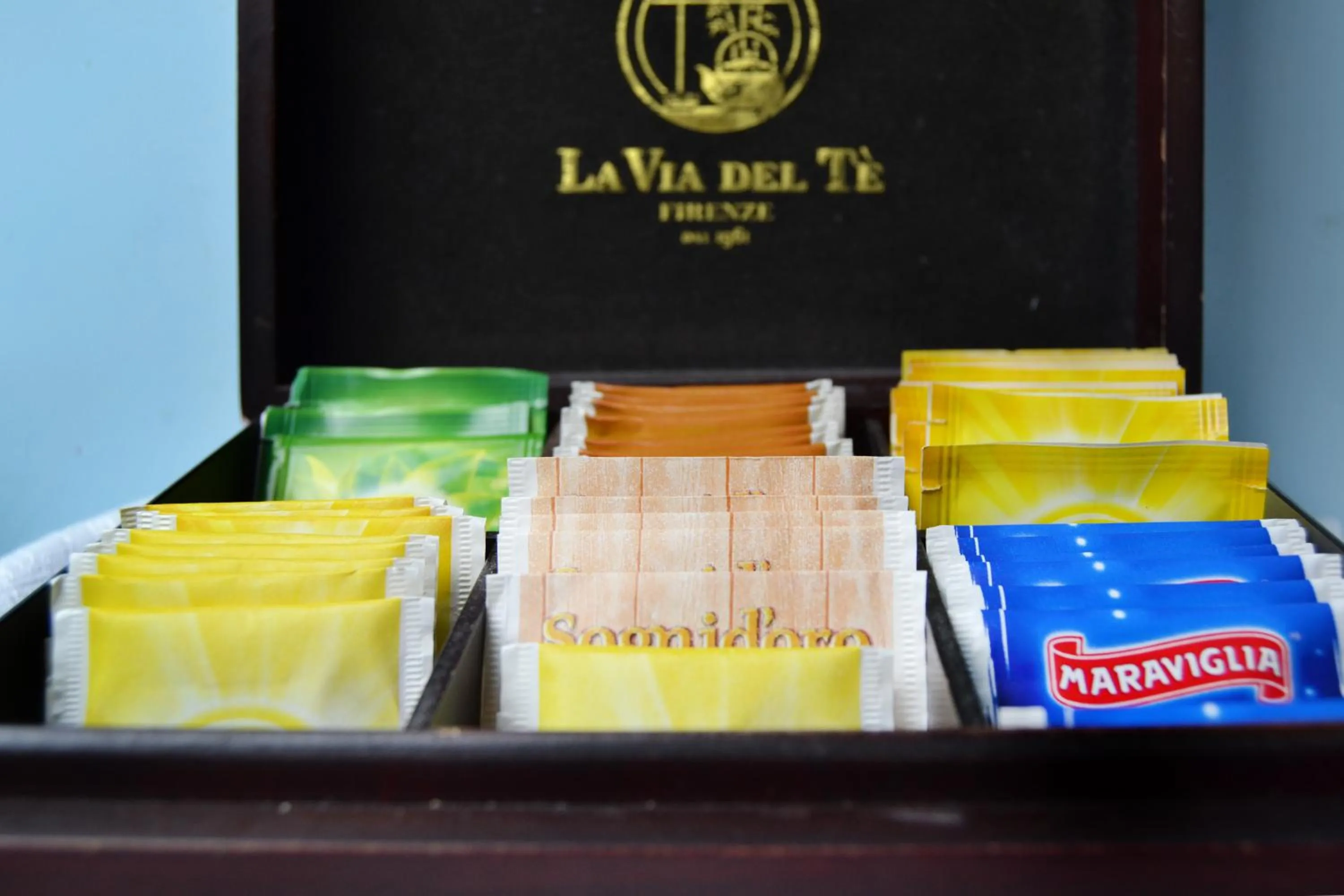 Coffee/tea facilities in don guglielmo panoramic hotel & spa