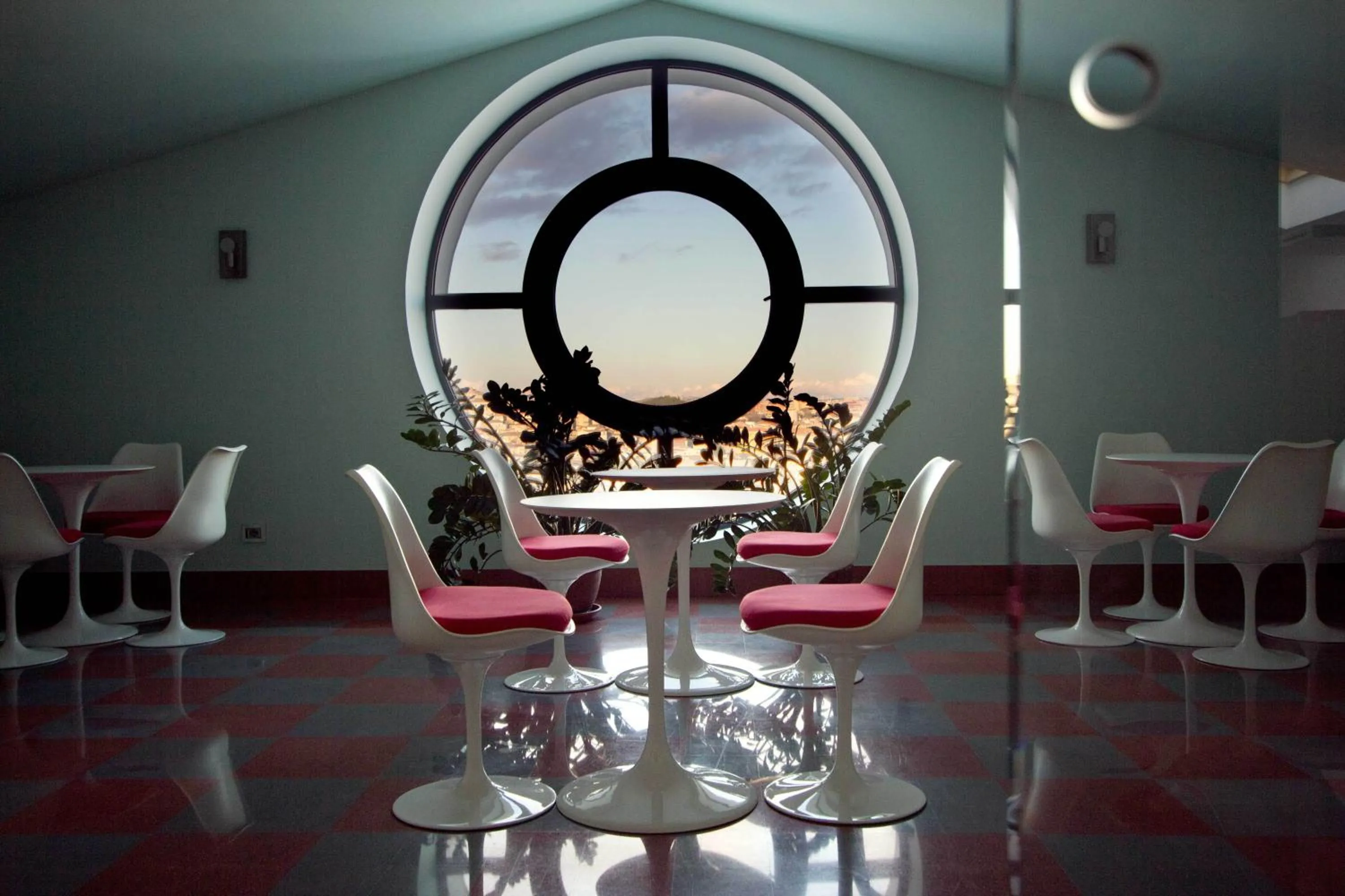 Restaurant/places to eat in don guglielmo panoramic hotel & spa