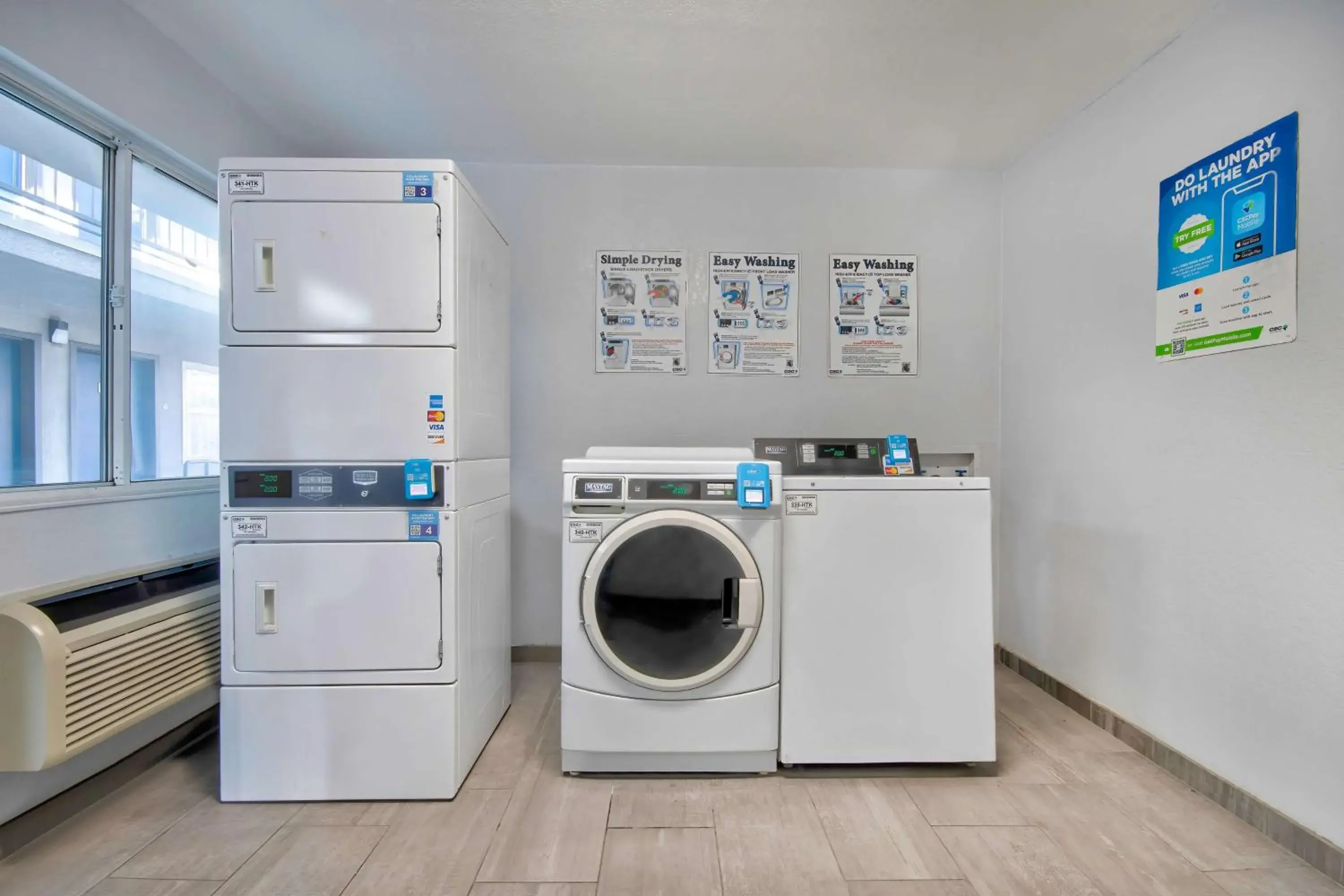 Property building in Motel 6-Albuquerque, NM - Midtown Property building in Motel 6-Albuquerque, NM - Midtown