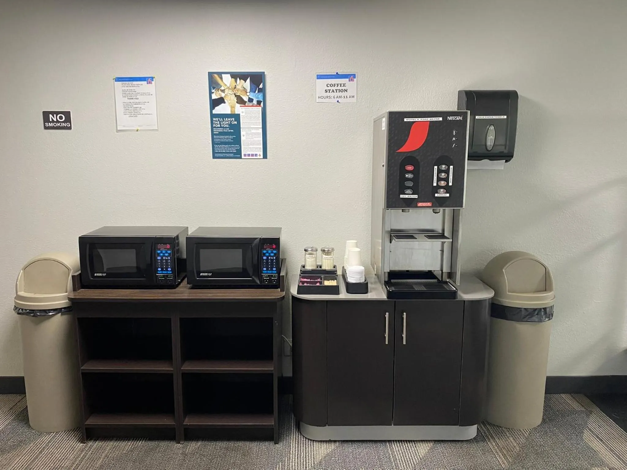 Coffee/tea facilities in Motel 6-Fort Wayne, IN