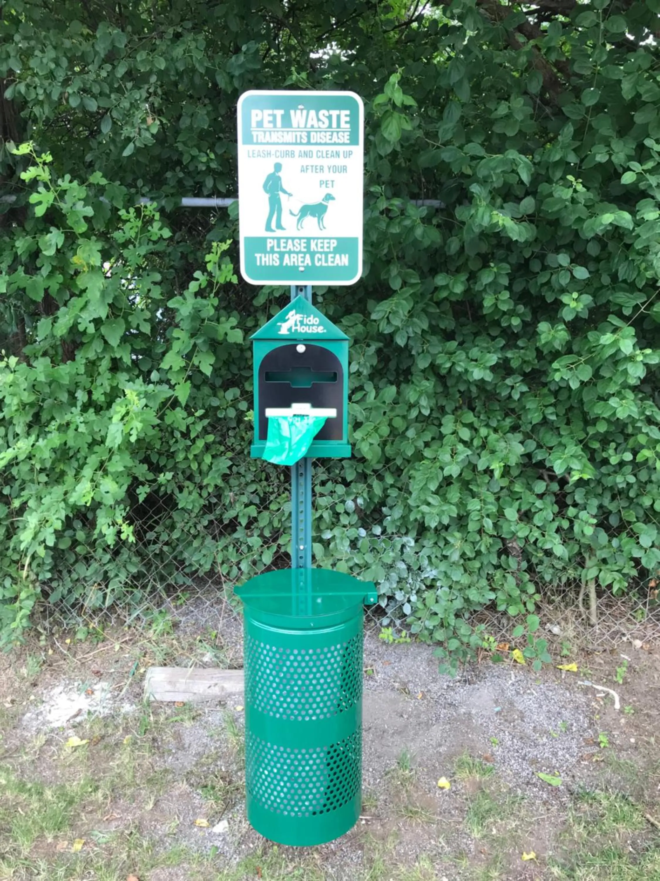 Pets in Motel 6-Fort Wayne, IN