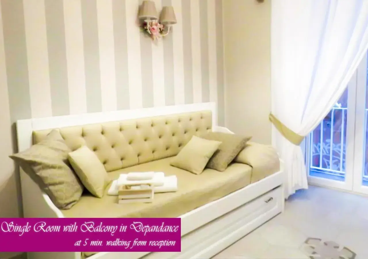 Single Room with Balcony - Annex in Bed & Breakfast Medea Single Room with Balcony - Annex in Bed & Breakfast Medea