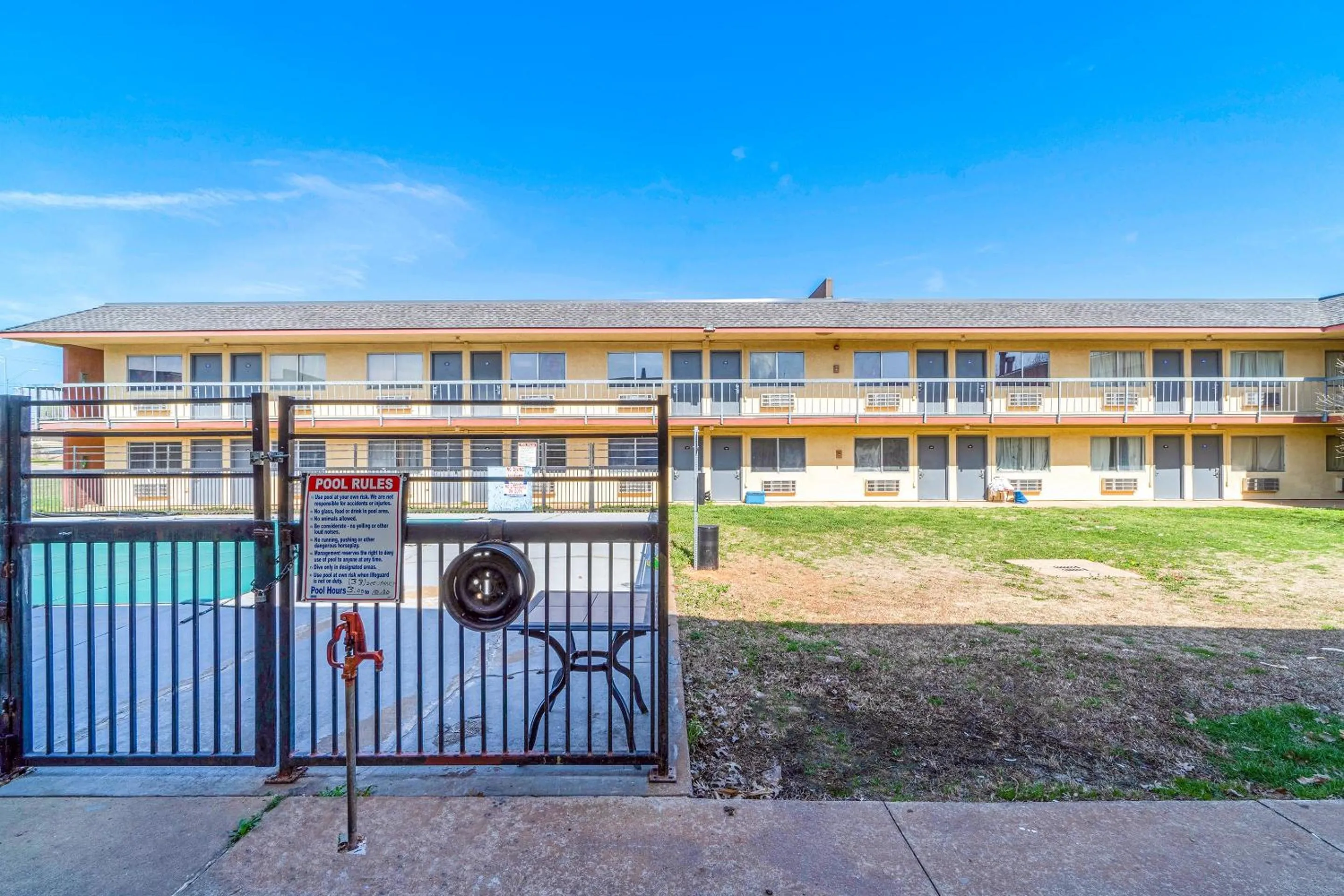 Garden in Castle Inn & Suites By OYO Chickasha