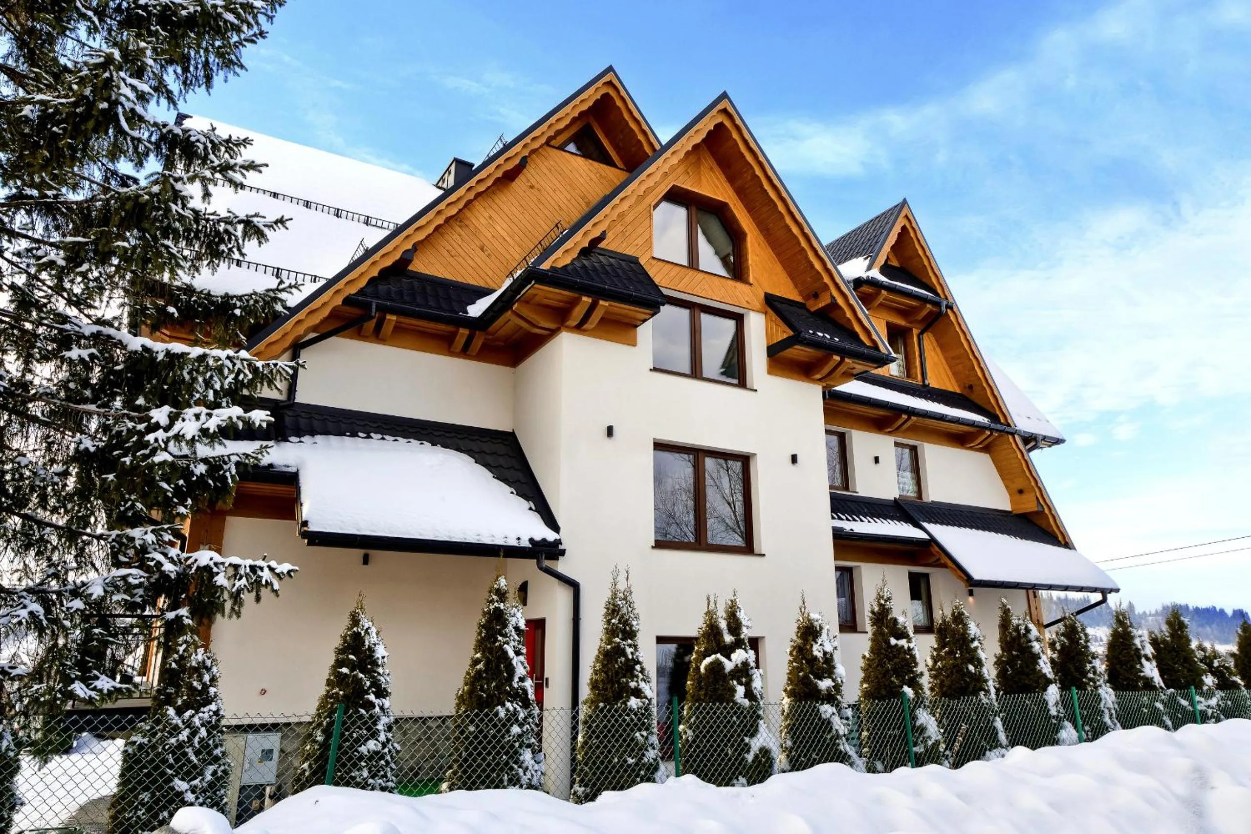 Property building in Apartamenty Willa Kamila Zakopane z Jacuzzi