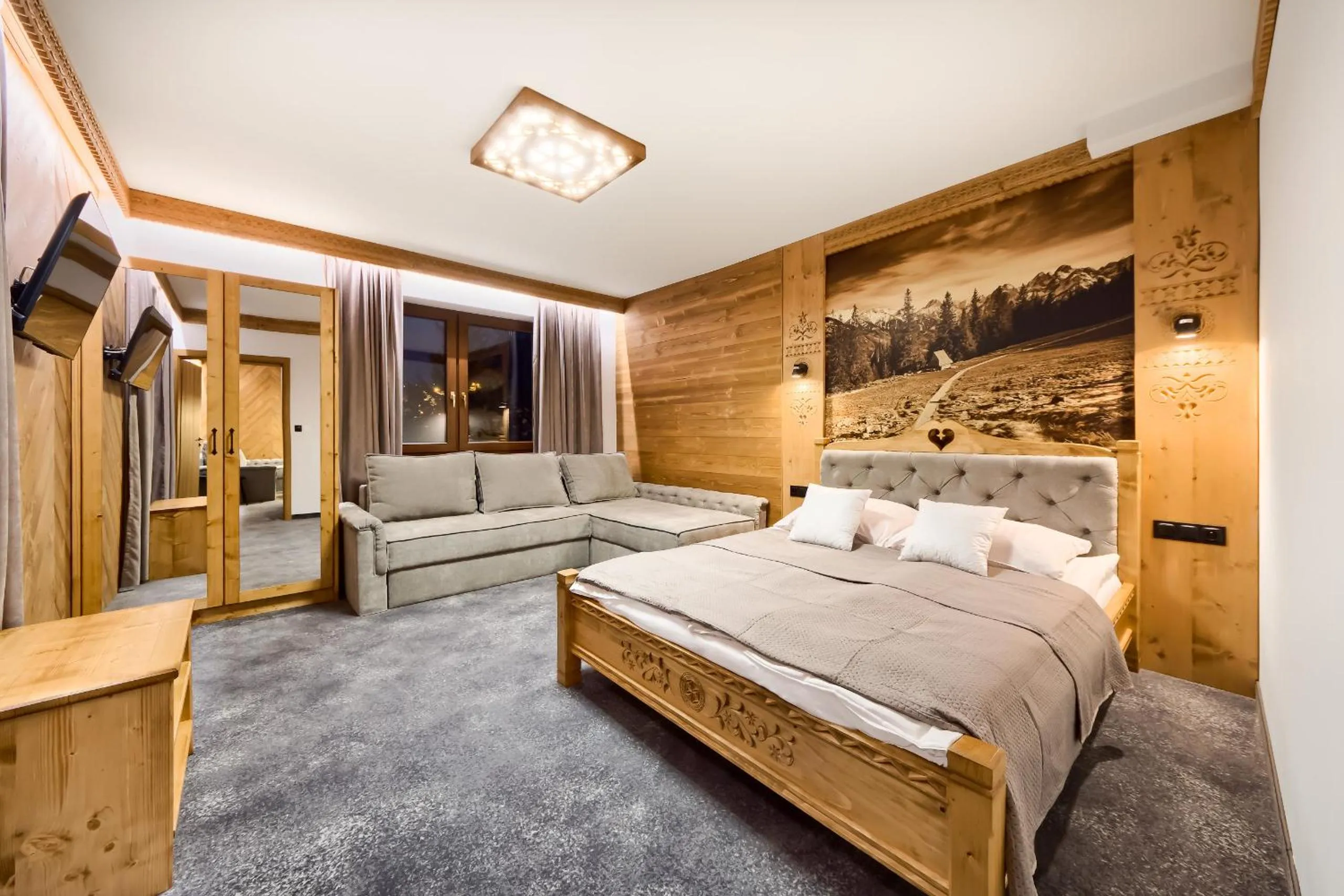 Bed in Apartamenty Willa Kamila Zakopane z Jacuzzi