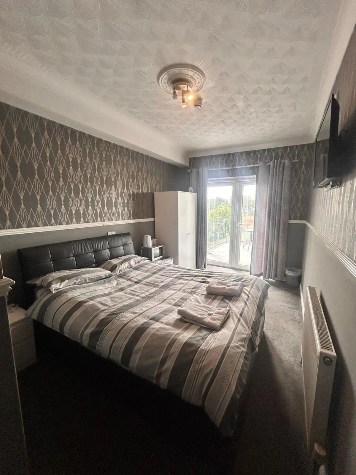 Bedroom in The Majestic