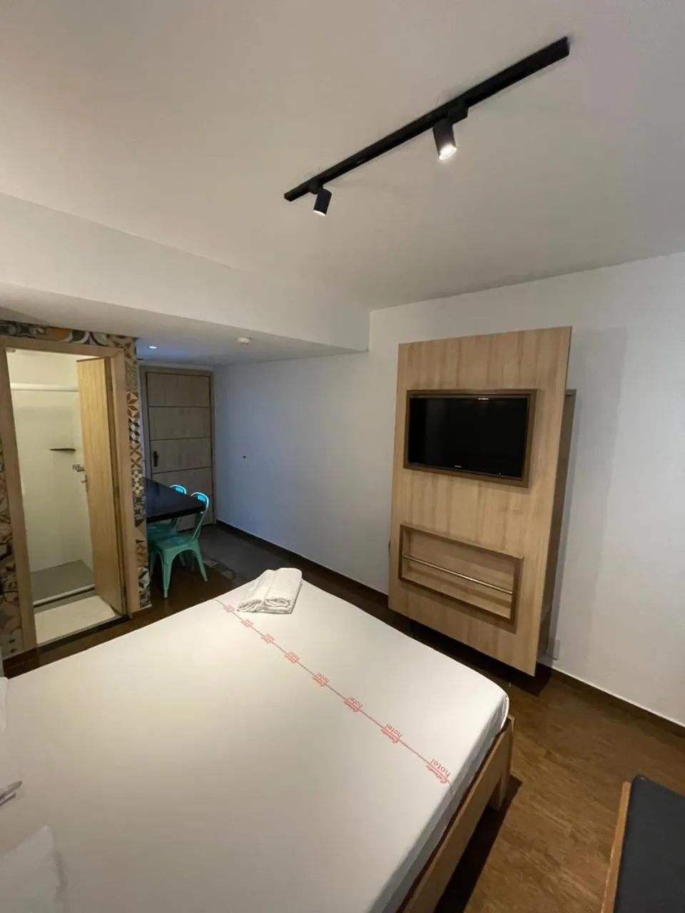 Bed in Calandre Hotel