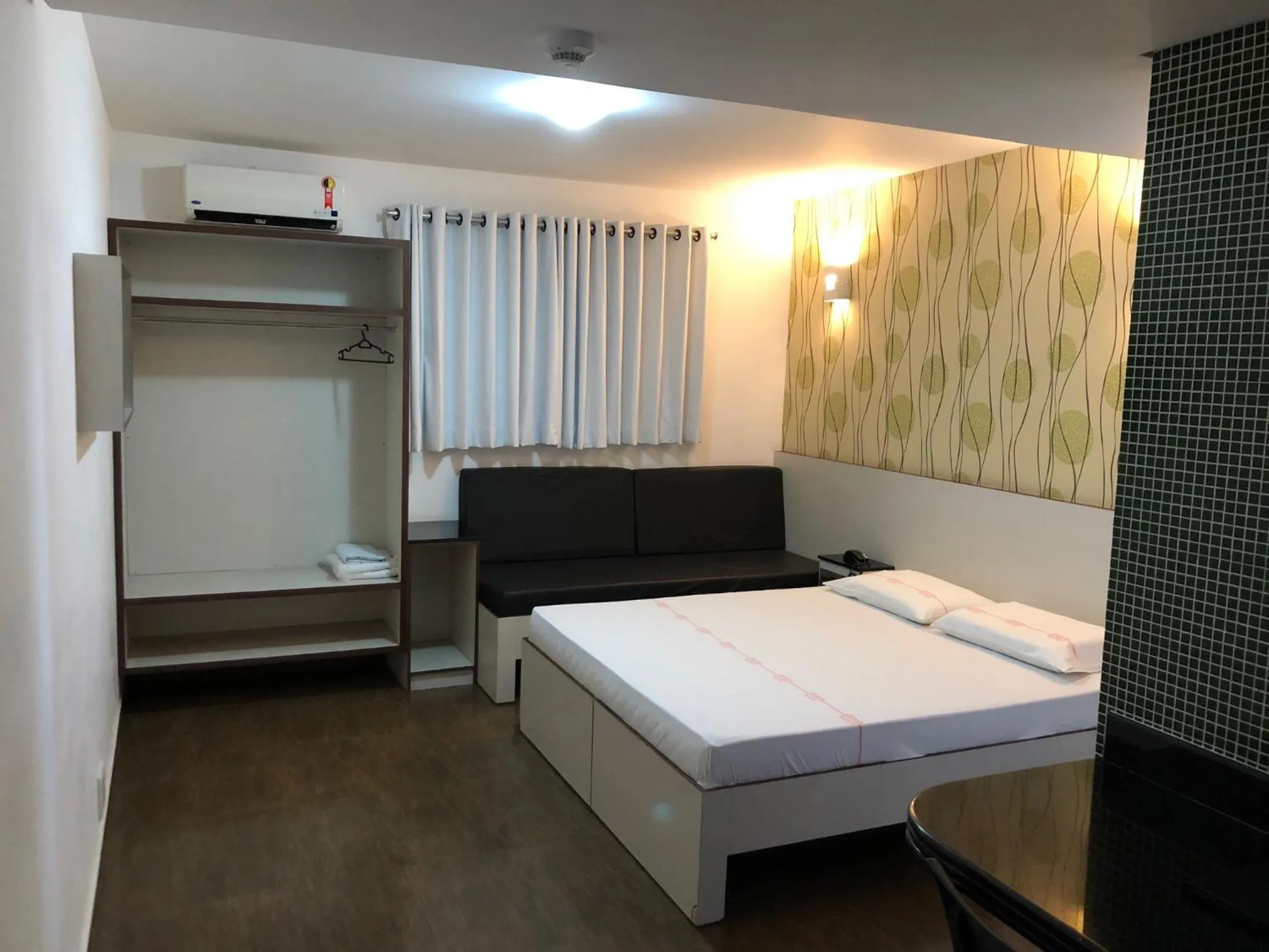 Bed in Calandre Hotel