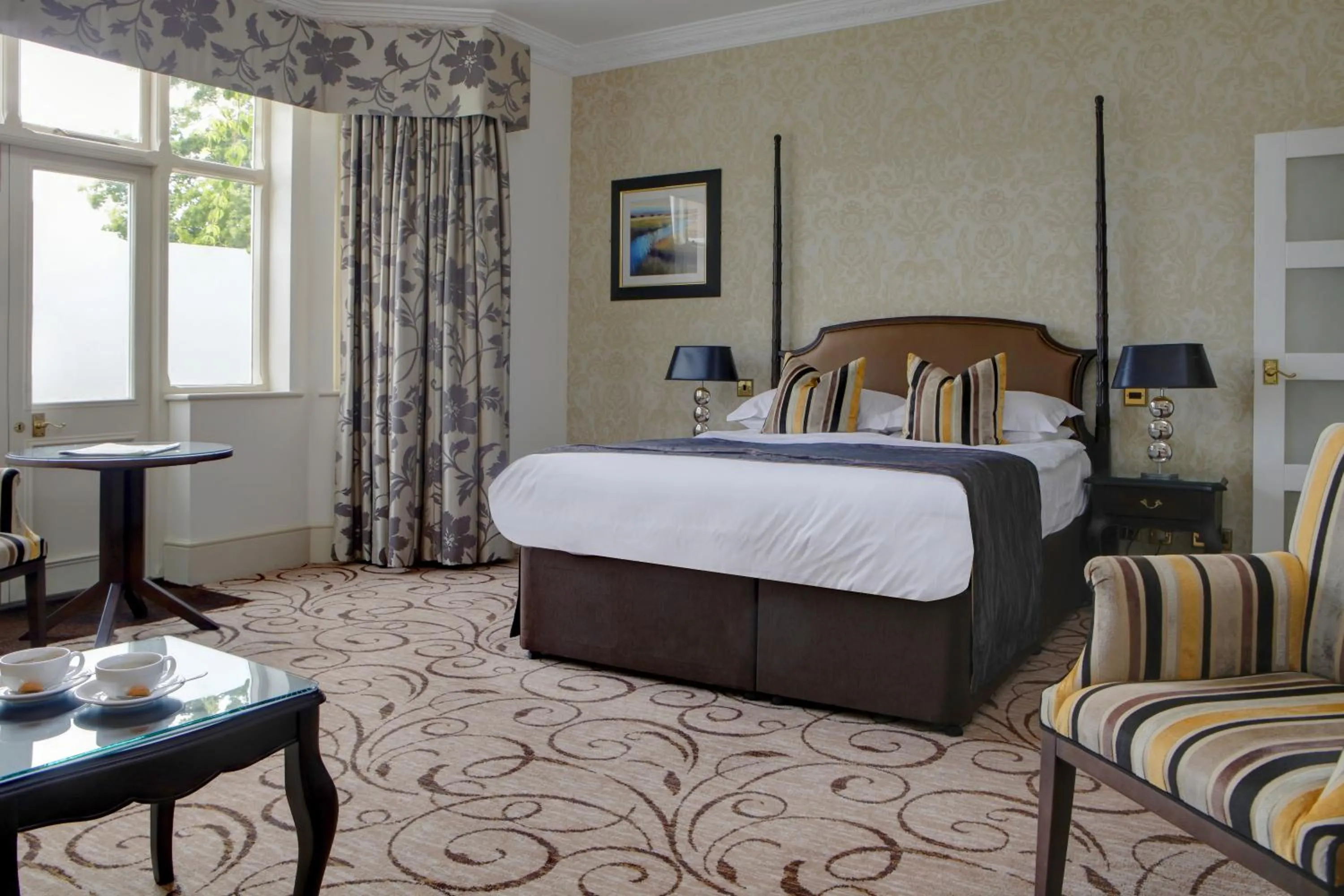 Day, Bed in Pontlands Park Hotel