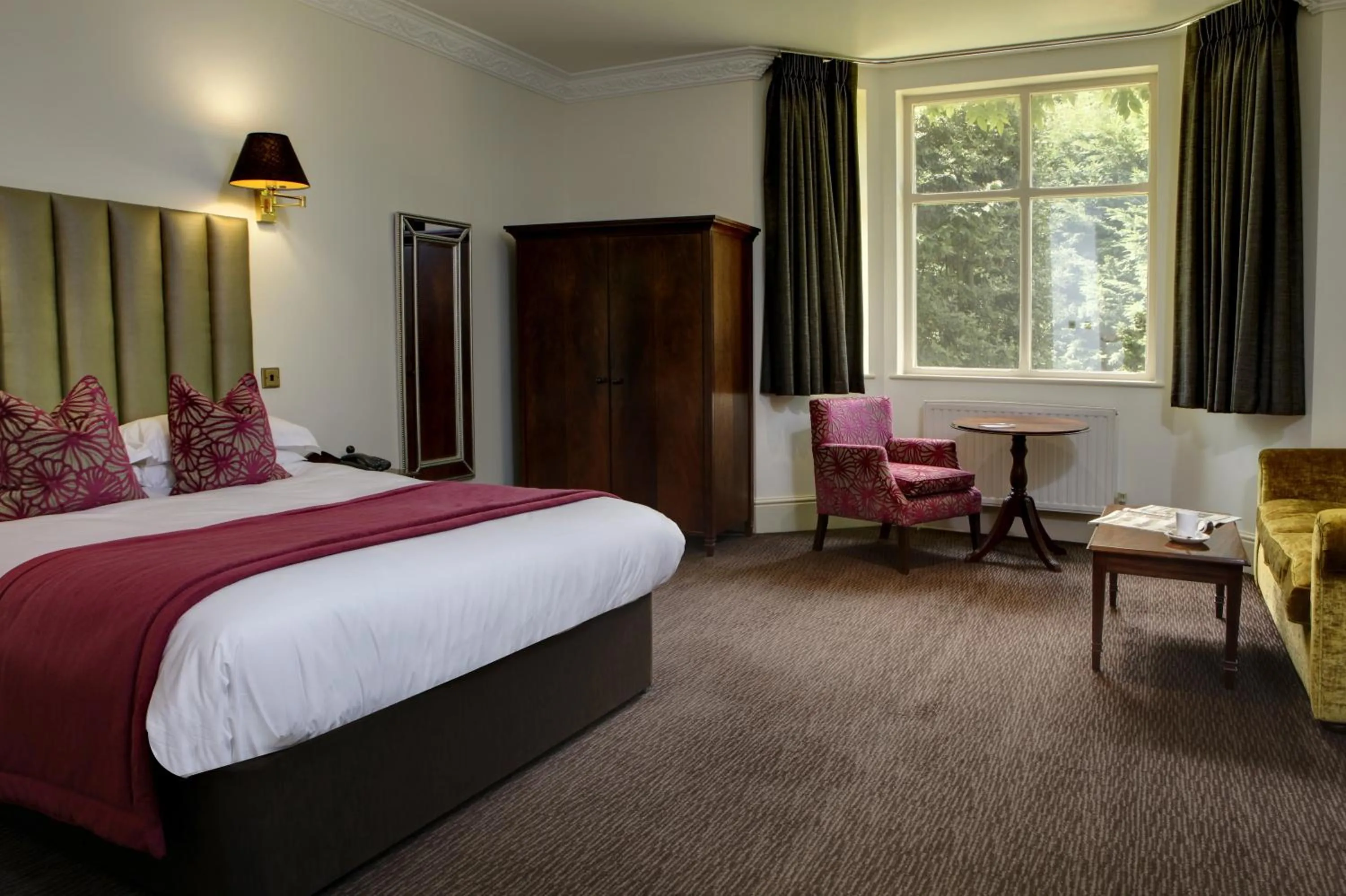 Day, Bed in Pontlands Park Hotel