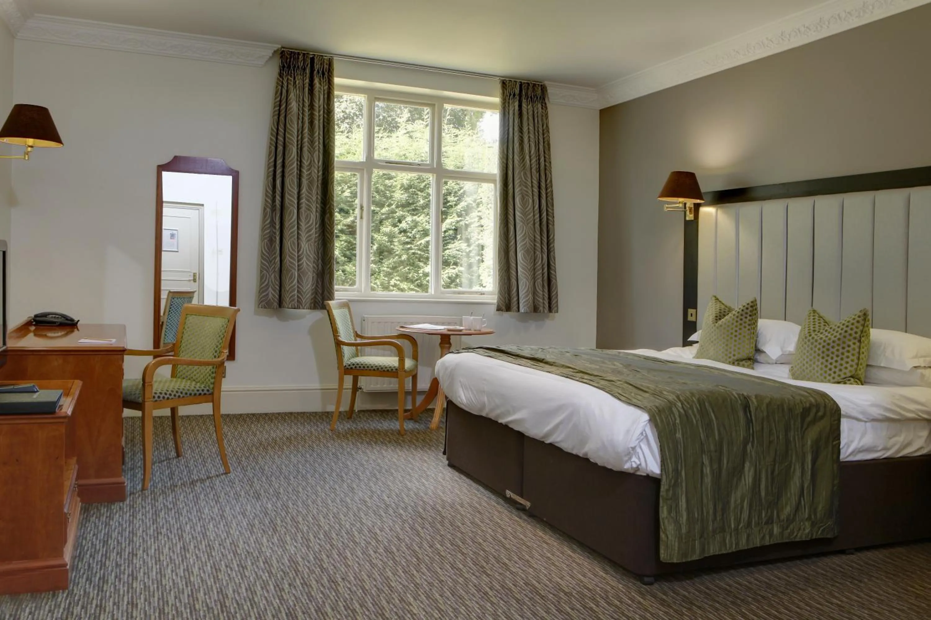 Day, Bed in Pontlands Park Hotel