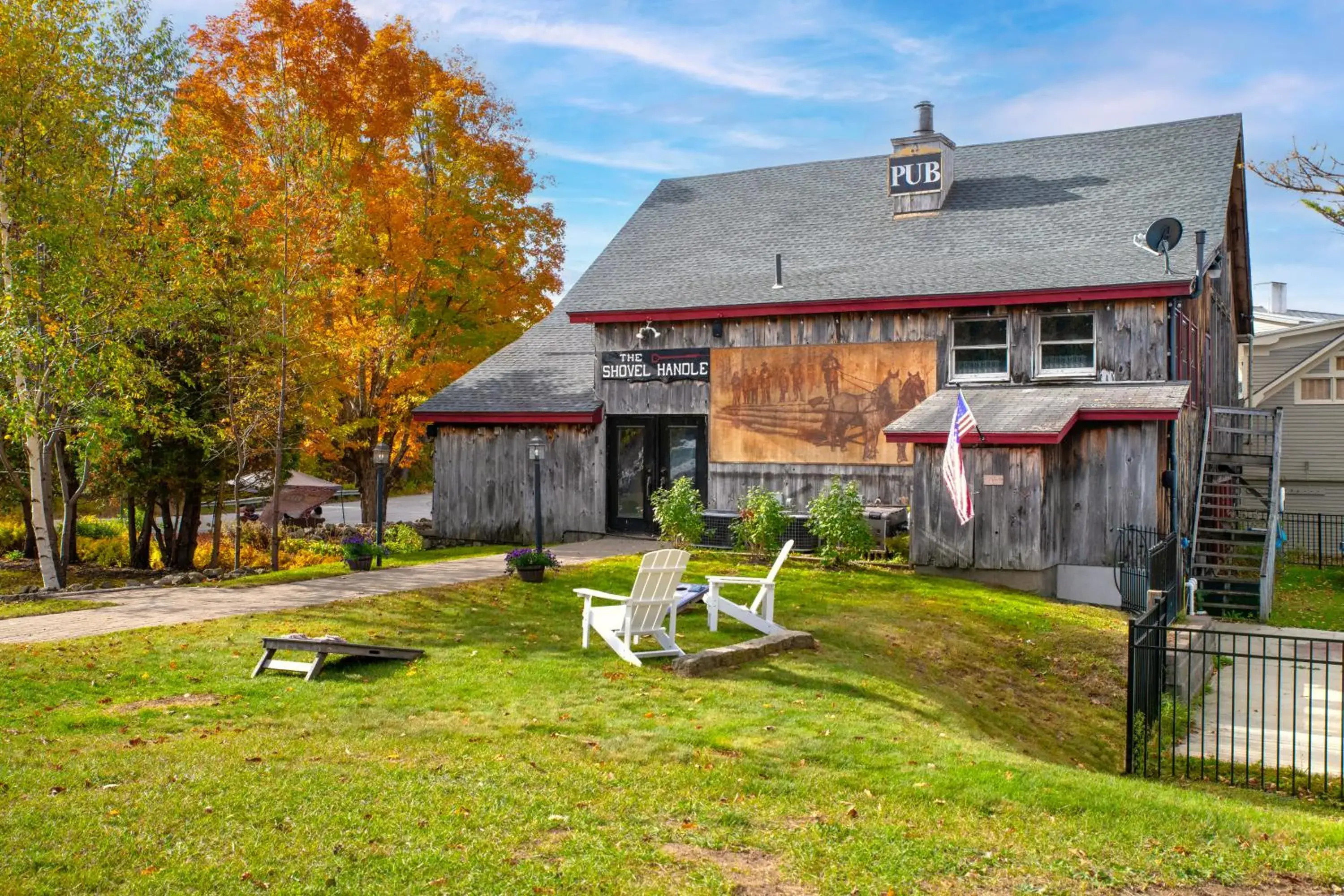 Restaurant/places to eat in Whitneys Inn at Black Mountain Restaurant/places to eat in Whitneys Inn at Black Mountain