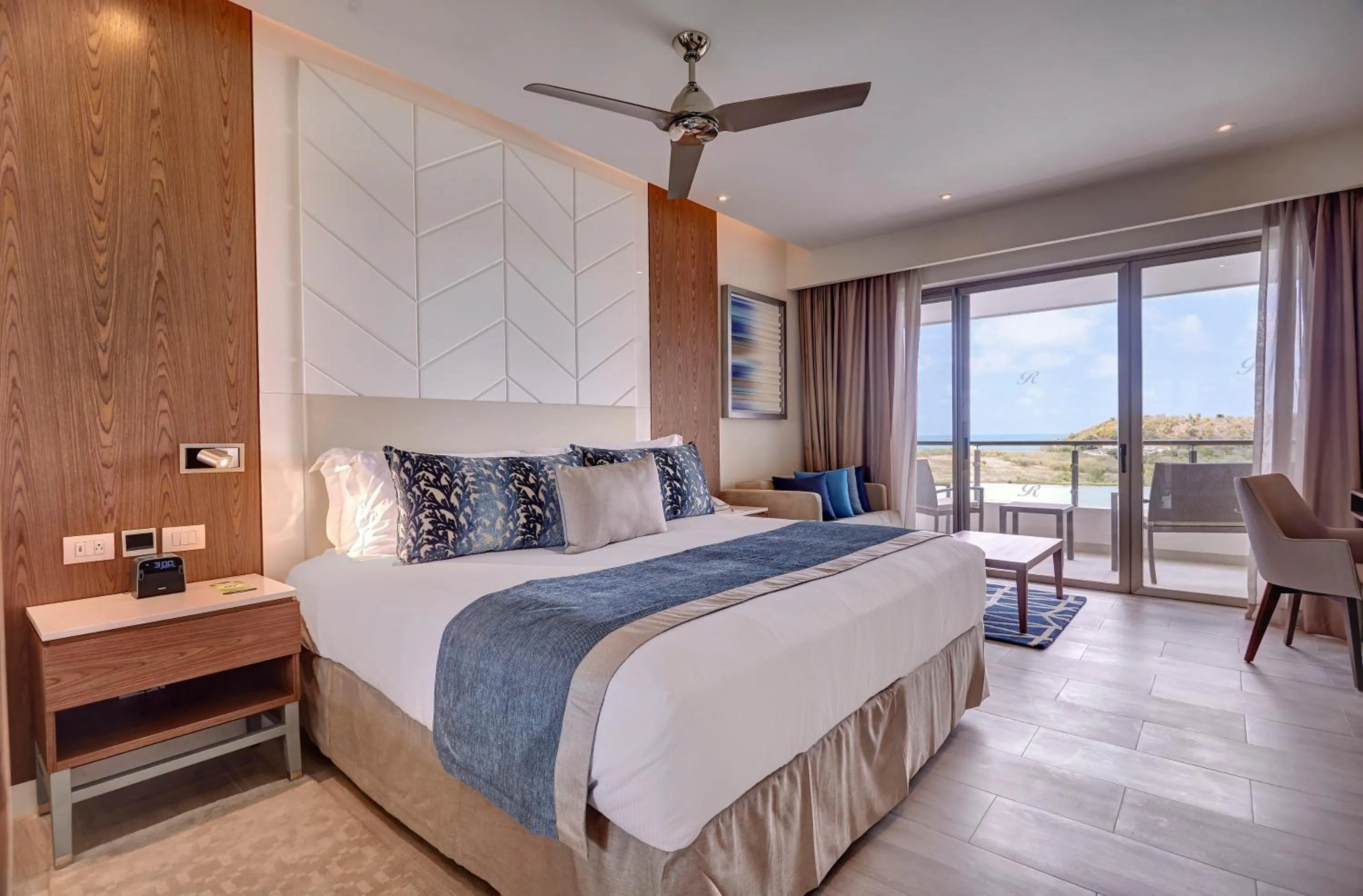 Bedroom, Bed in Royalton Antigua, An Autograph Collection All-Inclusive Resort