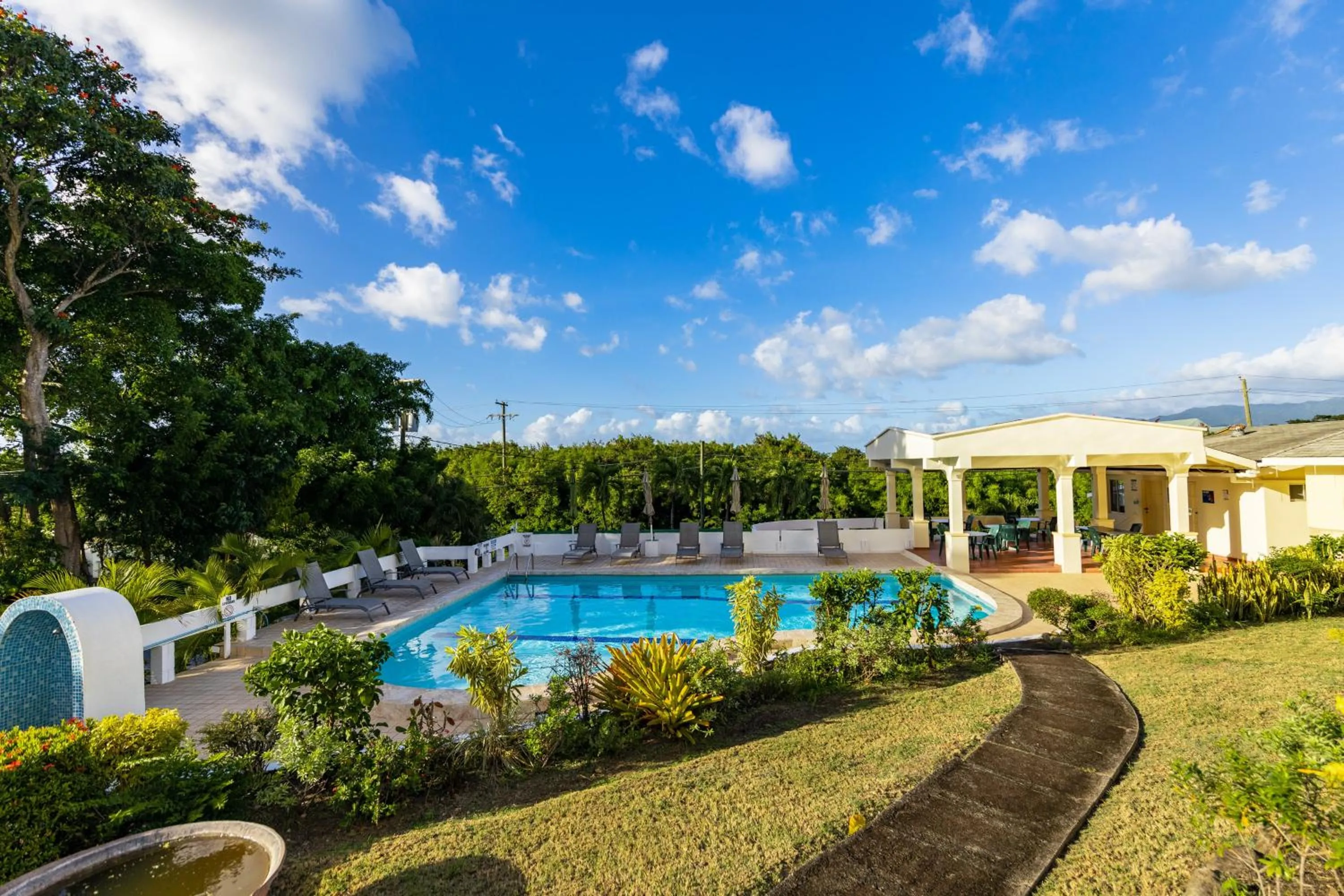 Pool view in Siesta Hotel