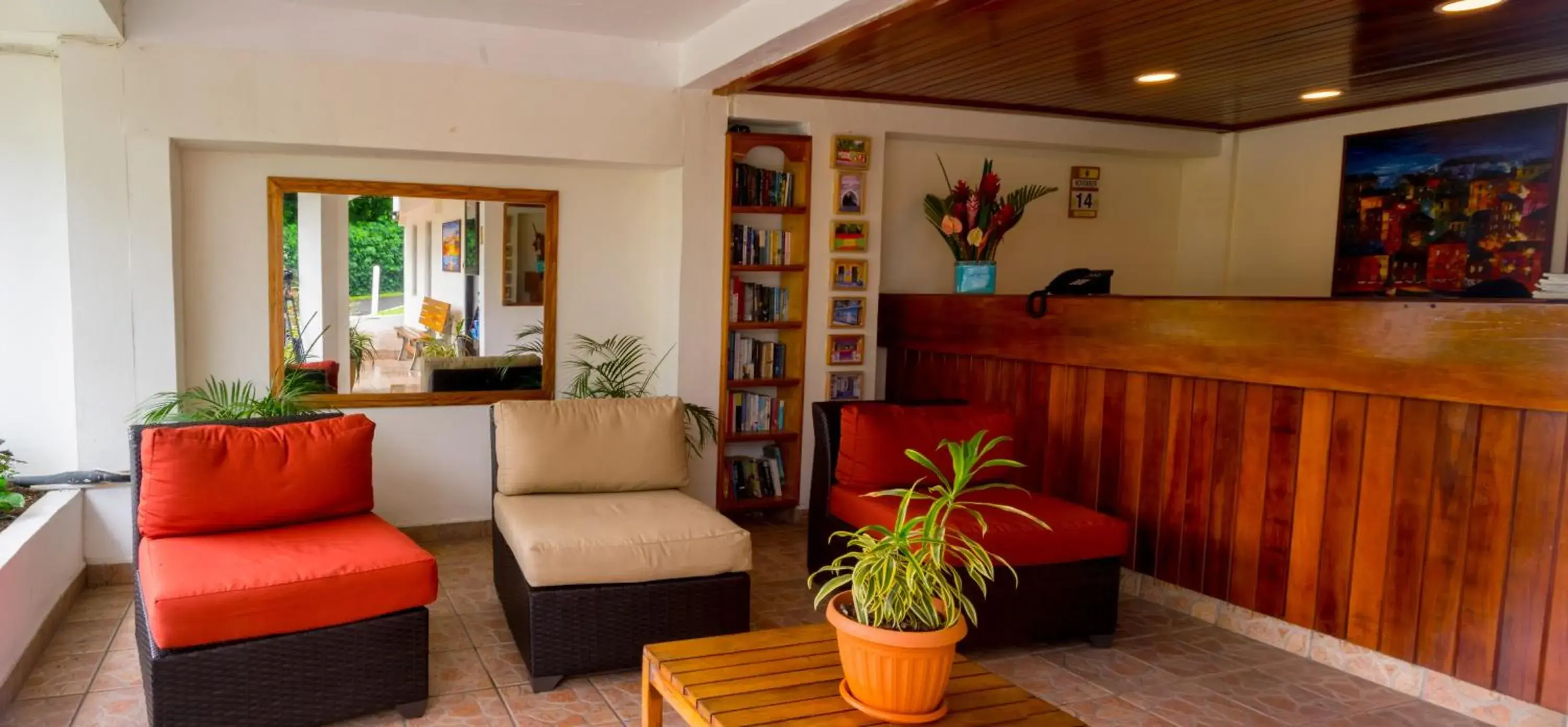 Facade/entrance in Siesta Hotel Facade/entrance in Siesta Hotel