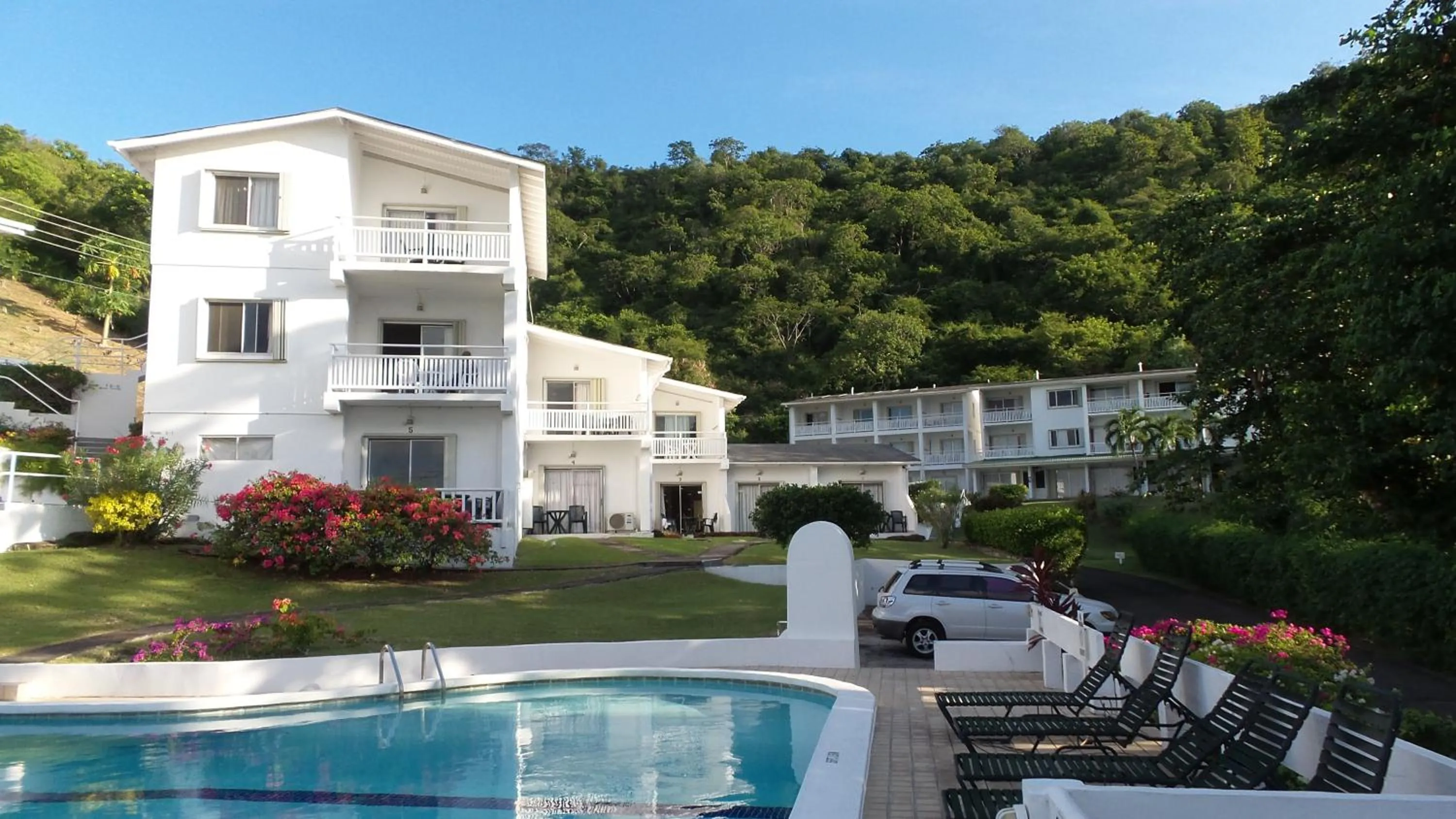 Pool view in Siesta Hotel