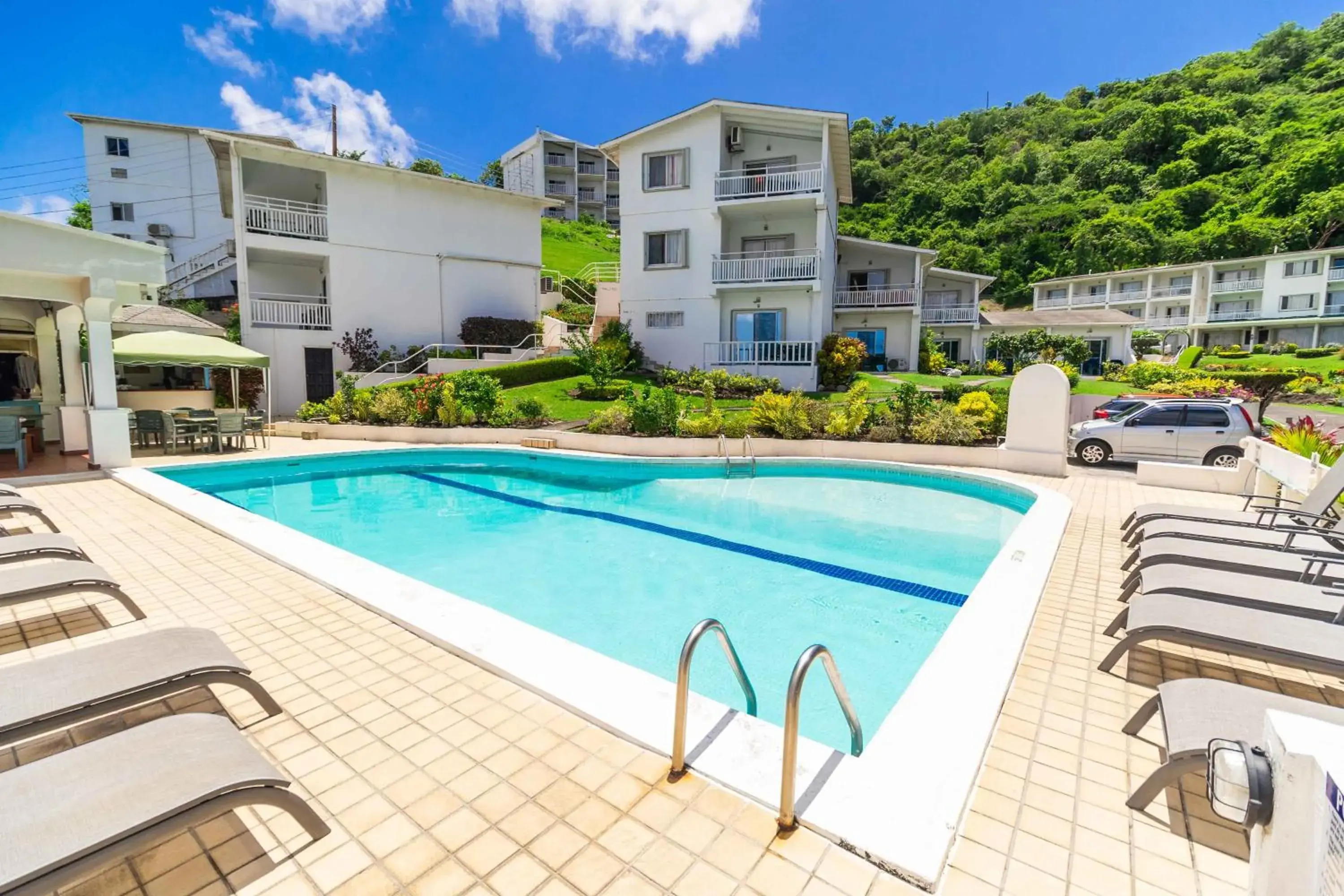 Swimming pool in Siesta Hotel Swimming pool in Siesta Hotel