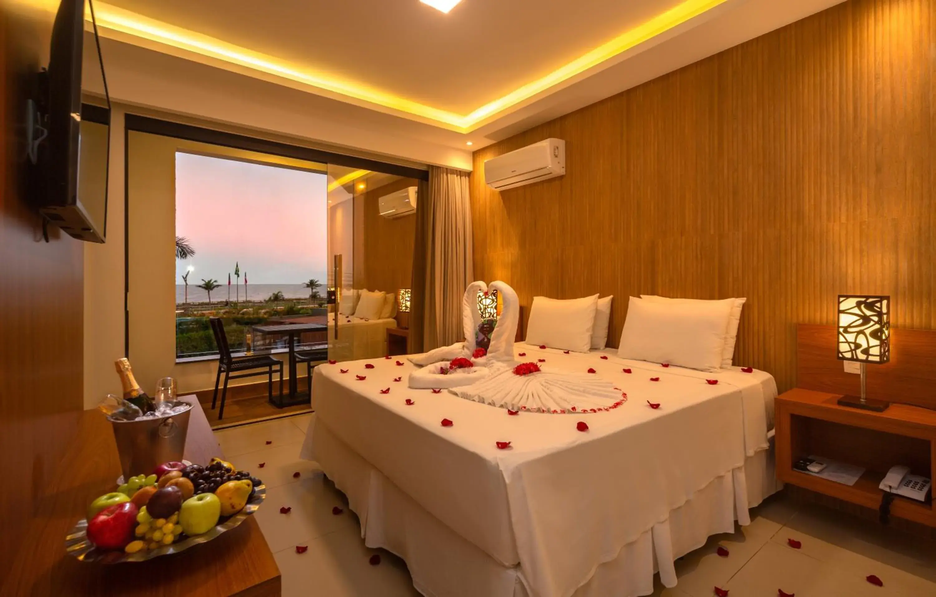 Bed in Quinta do Sol Praia Hotel Bed in Quinta do Sol Praia Hotel