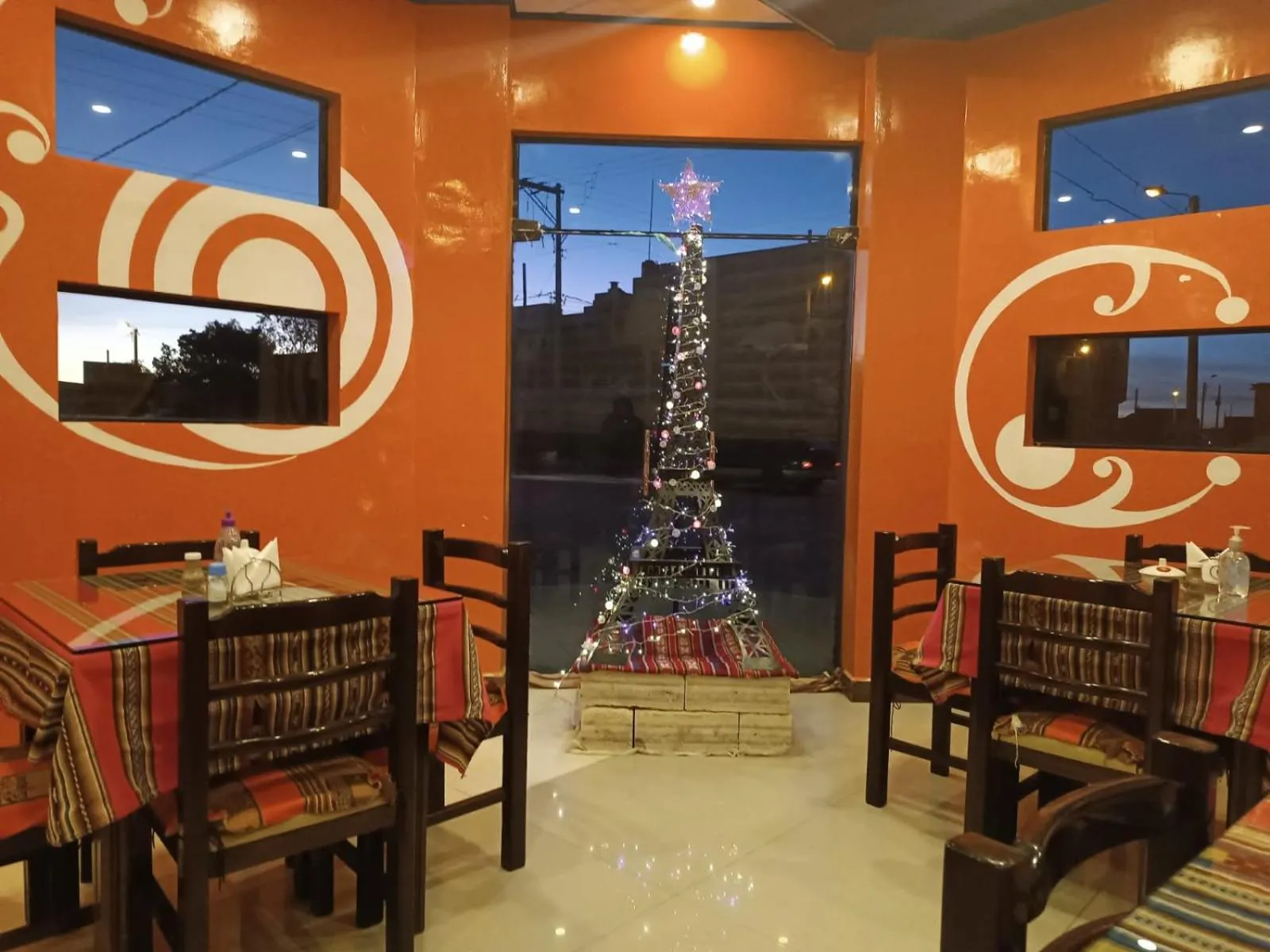 Dining area in Hotel Cristales De Sal