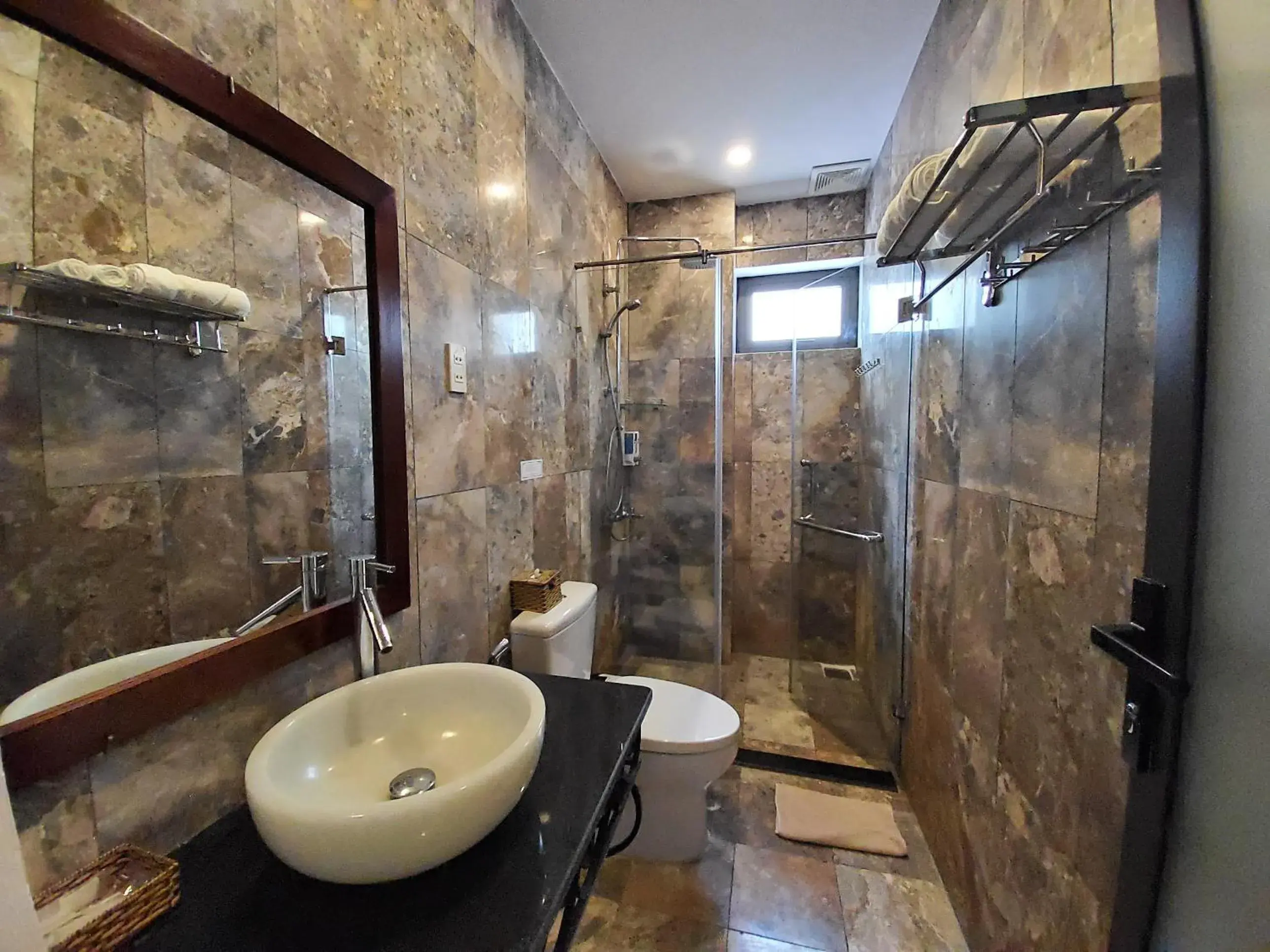 Triple Room with Balcony - single occupancy in Bean Grass Homestay Triple Room with Balcony - single occupancy in Bean Grass Homestay