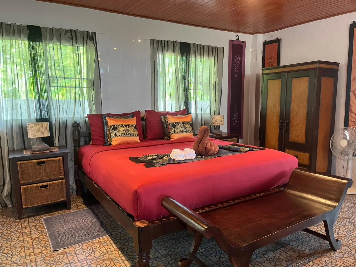 Bed in Krabi Villa Phu Khao Private Resort